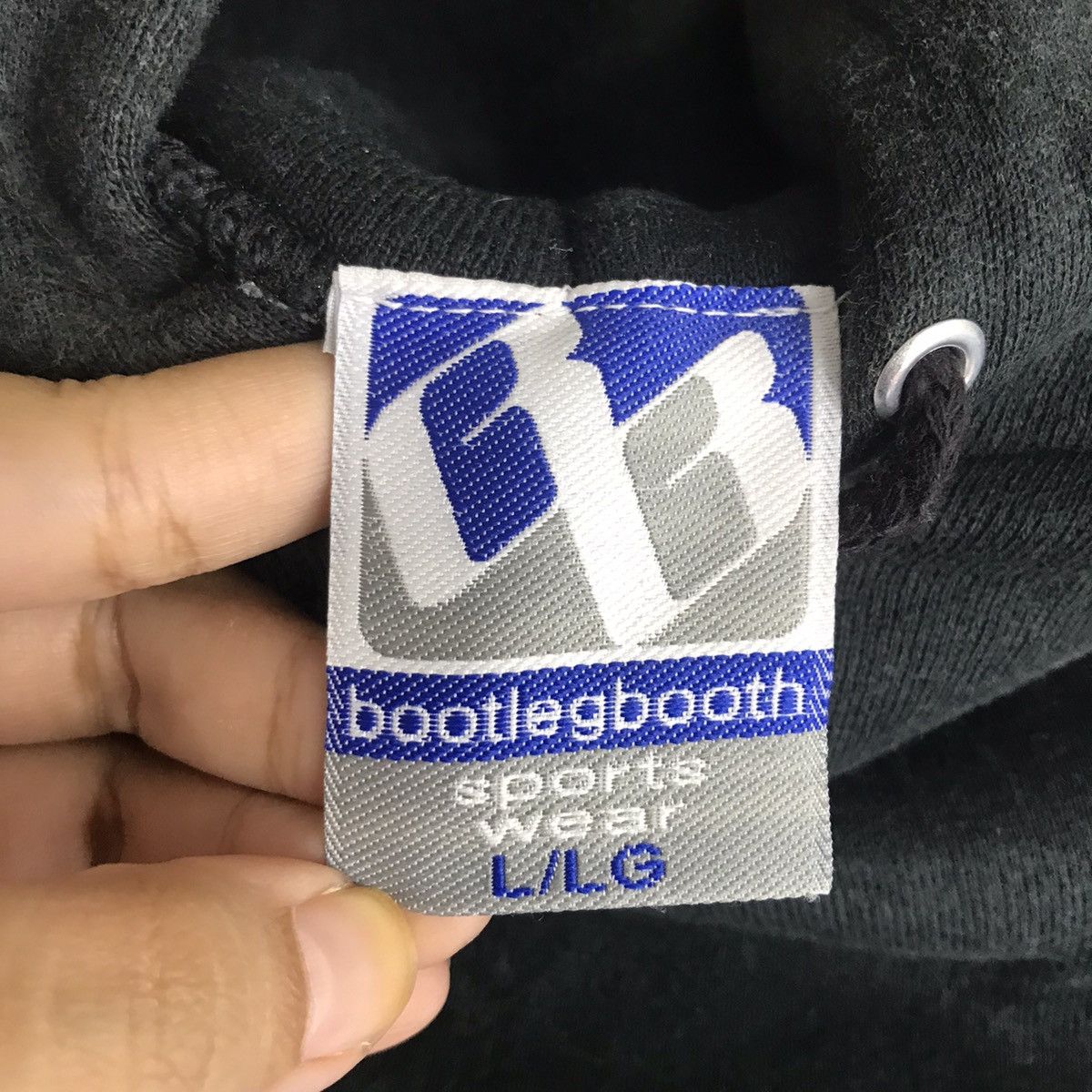 Lee Vintage BOOTLEG BOOTH SPORTWEAR Braille Print Black Hoodie Size US L / EU 52-54 / 3 - 4 Thumbnail