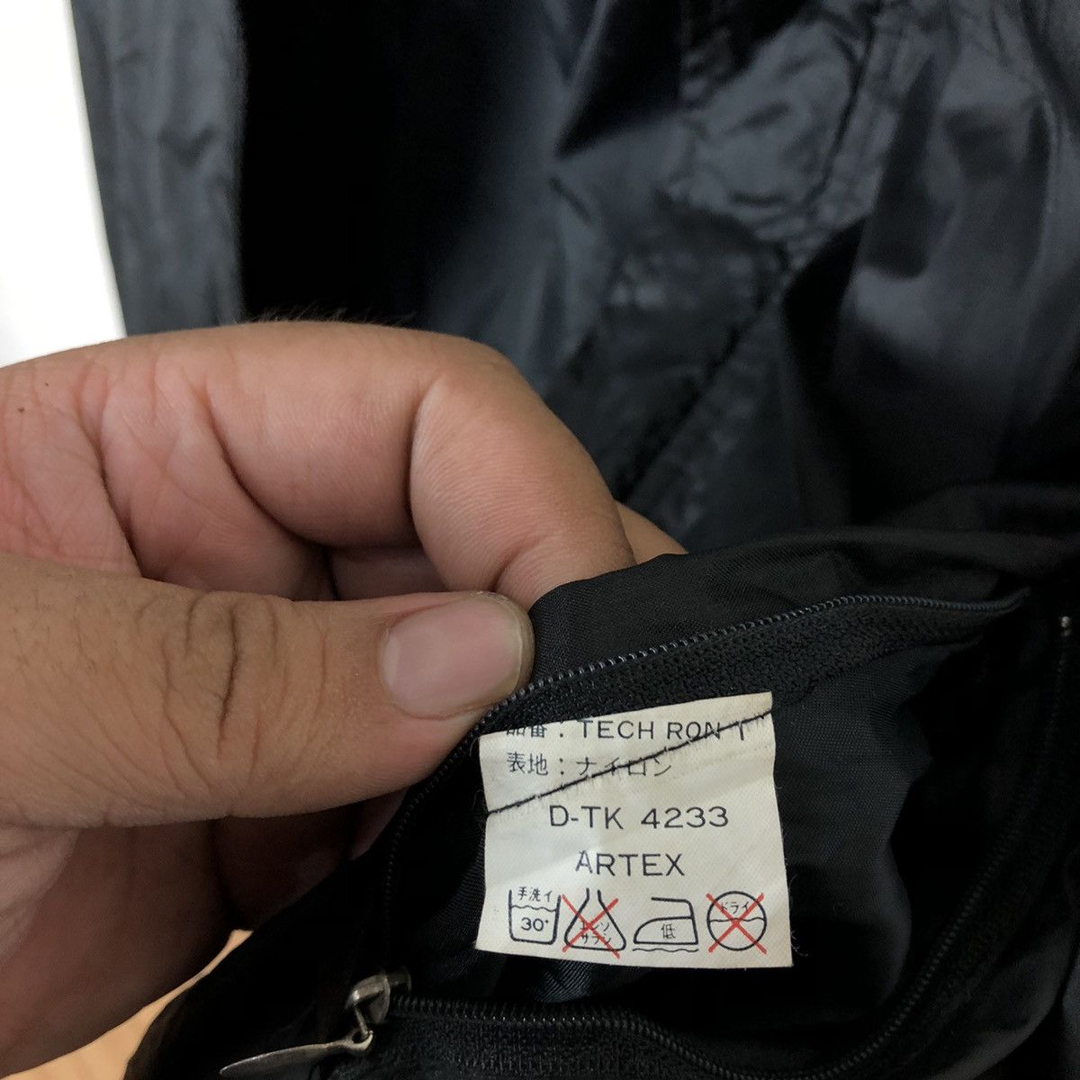 Japanese Brand NISSEKI TECHRON BIG LOGO JACKET Size US M / EU 48-50 / 2 - 9 Thumbnail