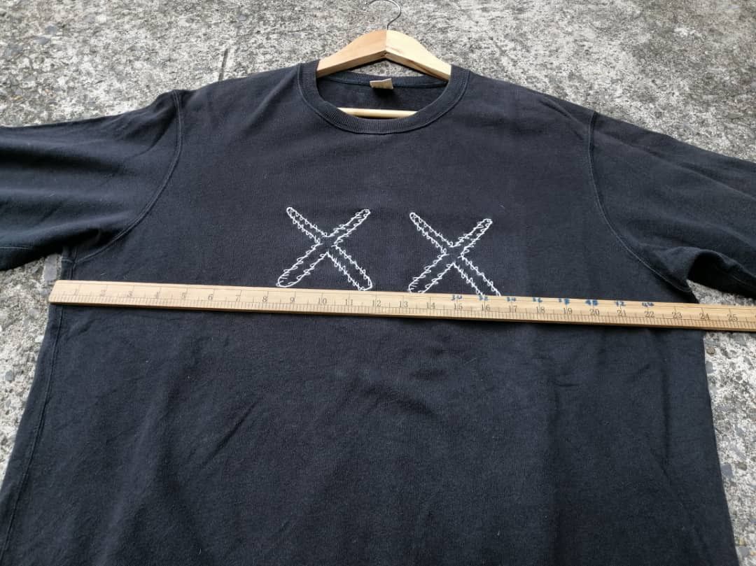 Kaws × Uniqlo Uniqlo Kaws Sesame Street Sweatshirt Size US M / EU 48-50 / 2 - 5 Thumbnail