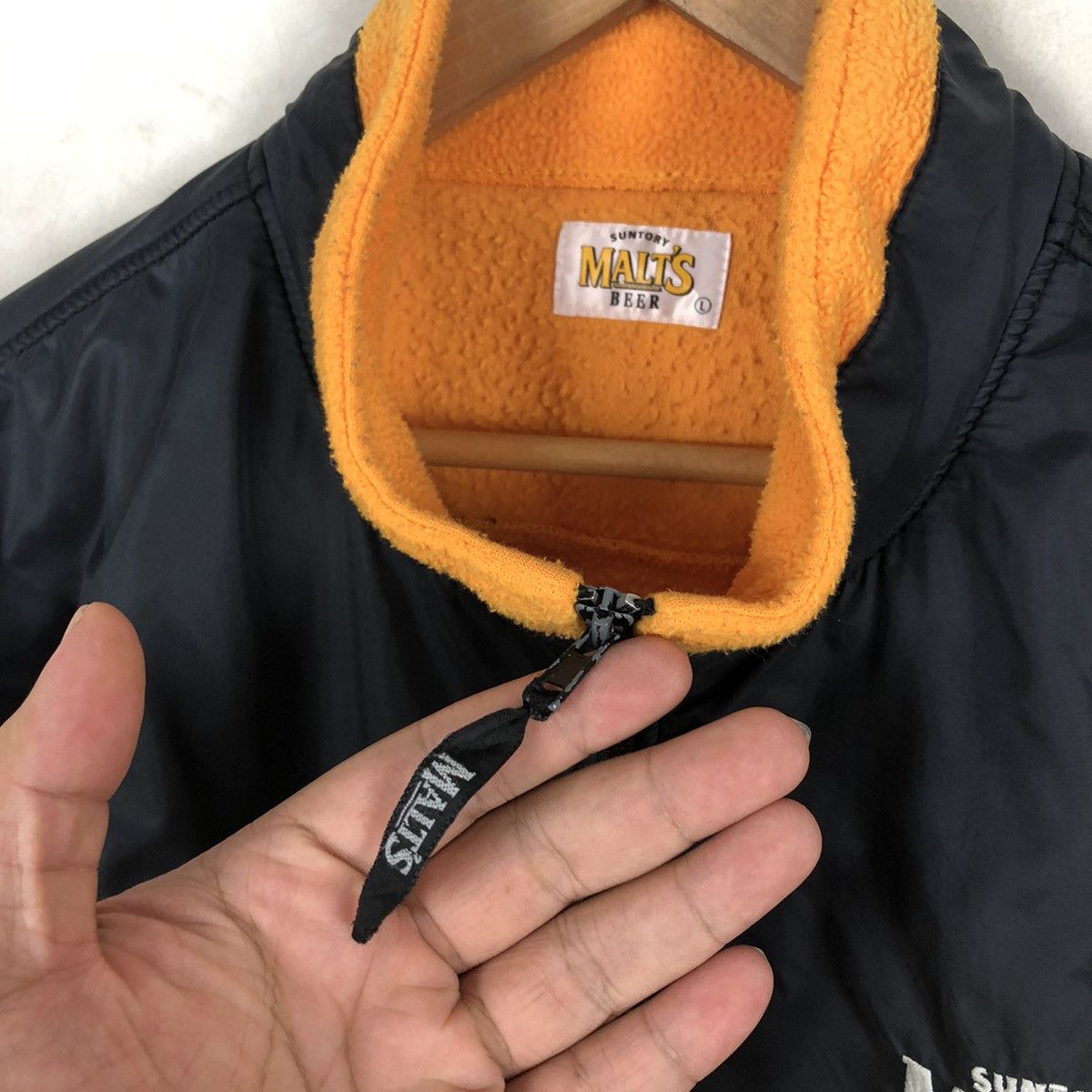 Japanese Brand SUNTORY MALT'S BEER FLEECE JACKET Size US L / EU 52-54 / 3 - 4 Thumbnail