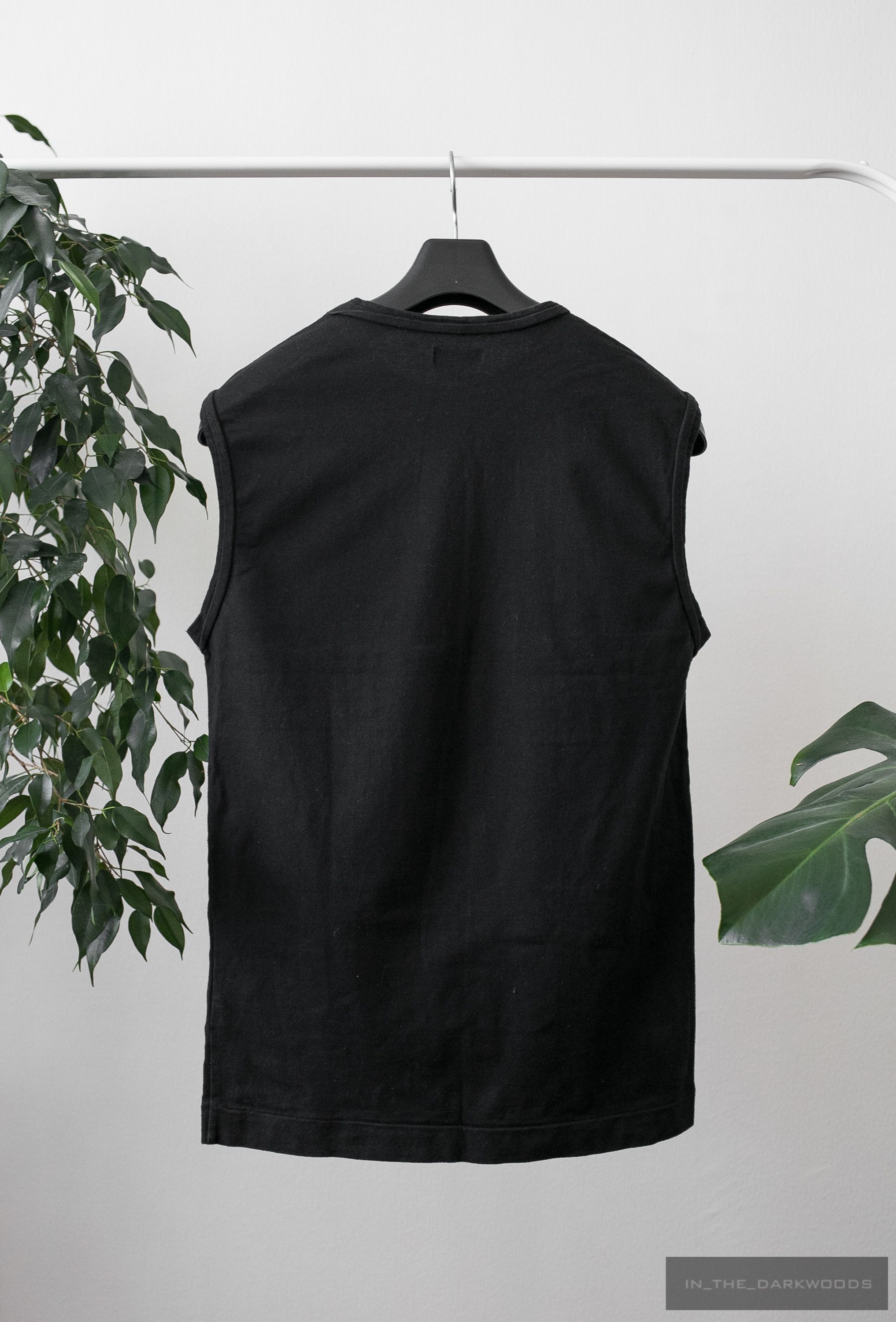 Comme des Garcons Homme Plus 2006SS printed tank top Size US S / EU 44-46 / 1 - 4 Thumbnail