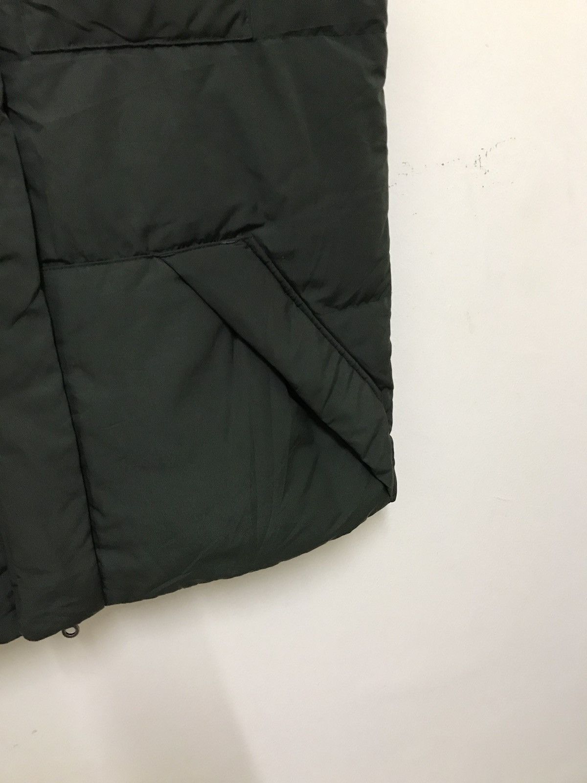 Japanese Brand × Uniqlo Japanese Brand Uniqlo Sleeveless Puffer Jacket Size US M / EU 48-50 / 2 - 10 Thumbnail