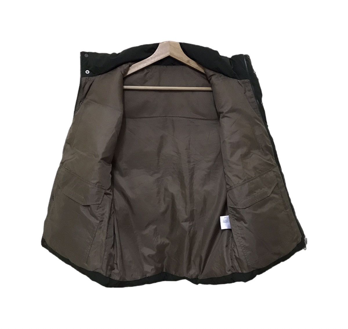 Japanese Brand × Uniqlo Japanese Brand Uniqlo Sleeveless Puffer Jacket Size US M / EU 48-50 / 2 - 4 Thumbnail