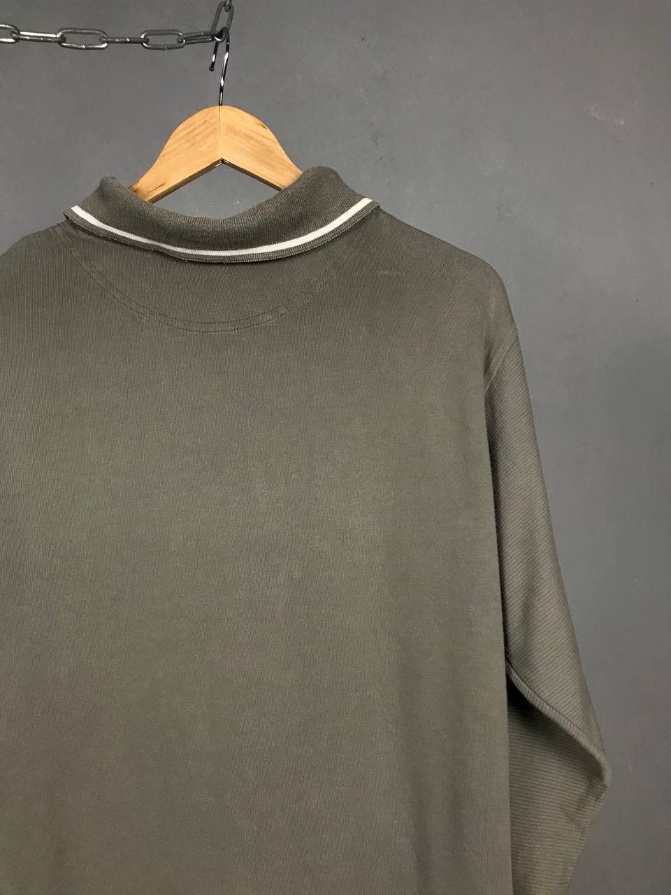 Nike Nike swoosh streetwear vintage polo sweatshirt Size US S / EU 44-46 / 1 - 8 Thumbnail