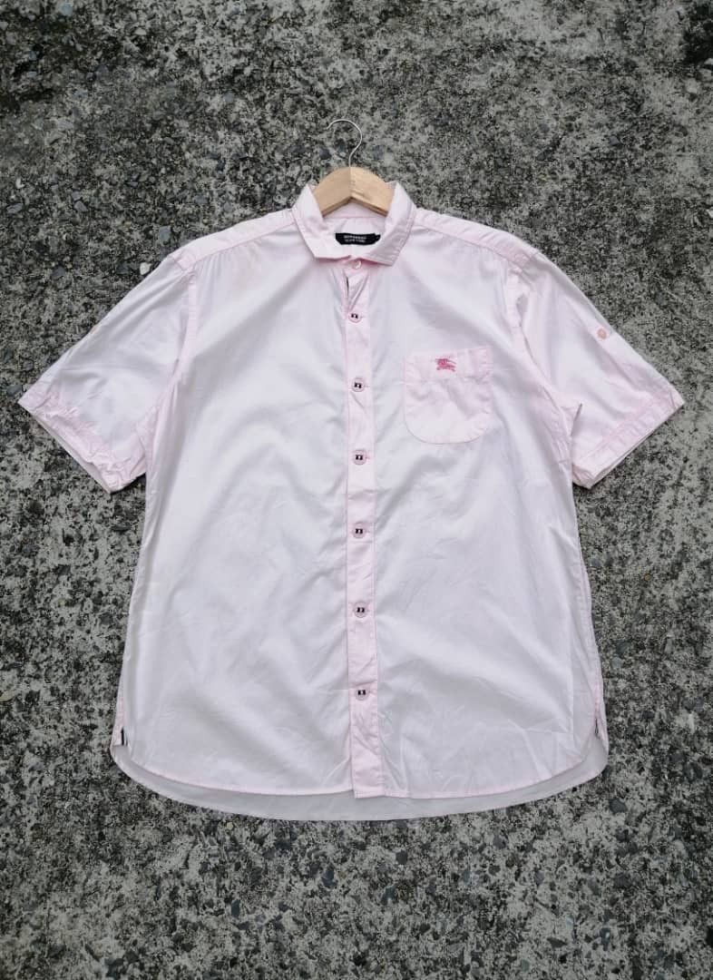 Burberry Burberry Black Label Shortsleeve Button Shirt Size M / US 6-8 / IT 42-44 - 1 Thumbnail