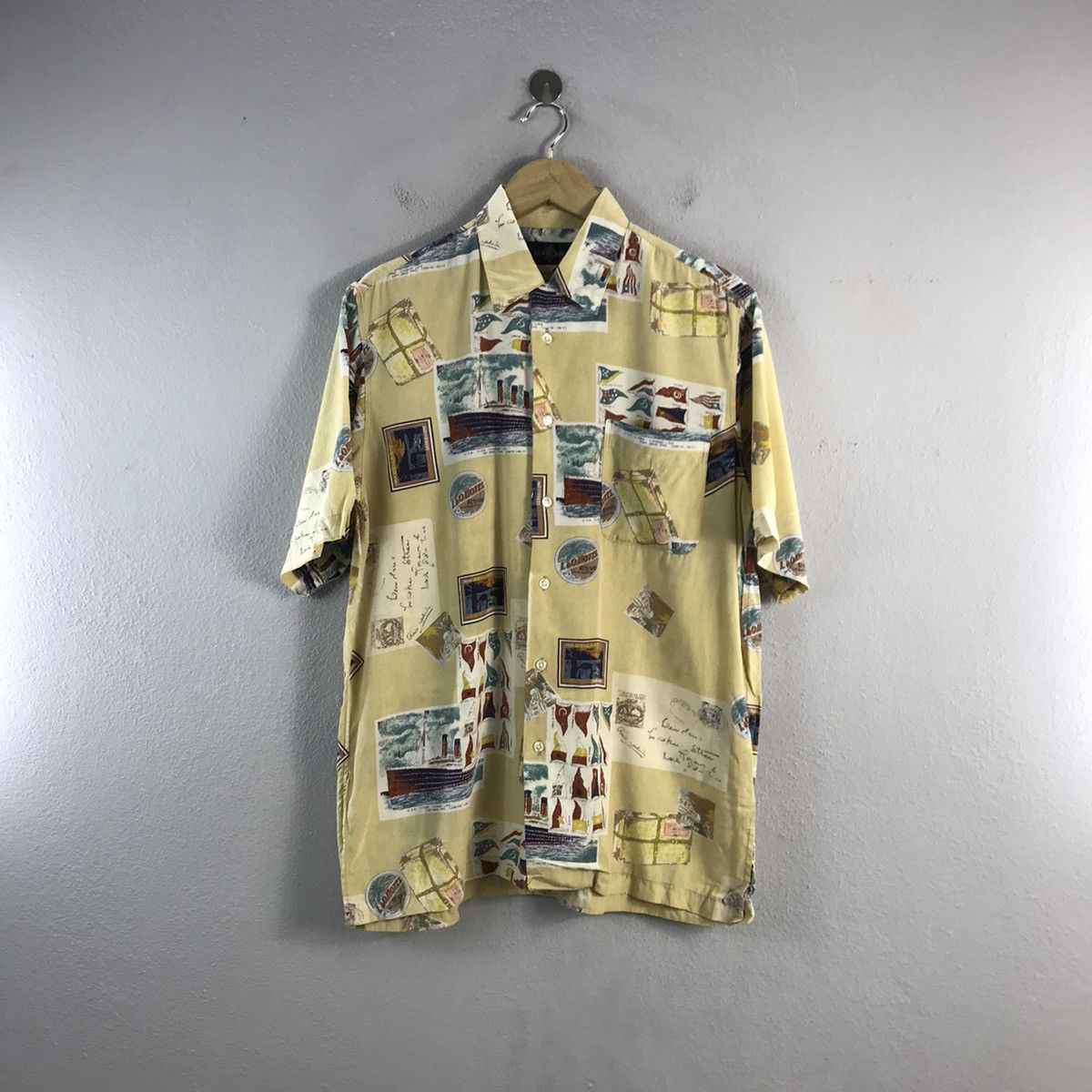 Vintage Duva Club Hawaiian Abstract Design rayon Shirt