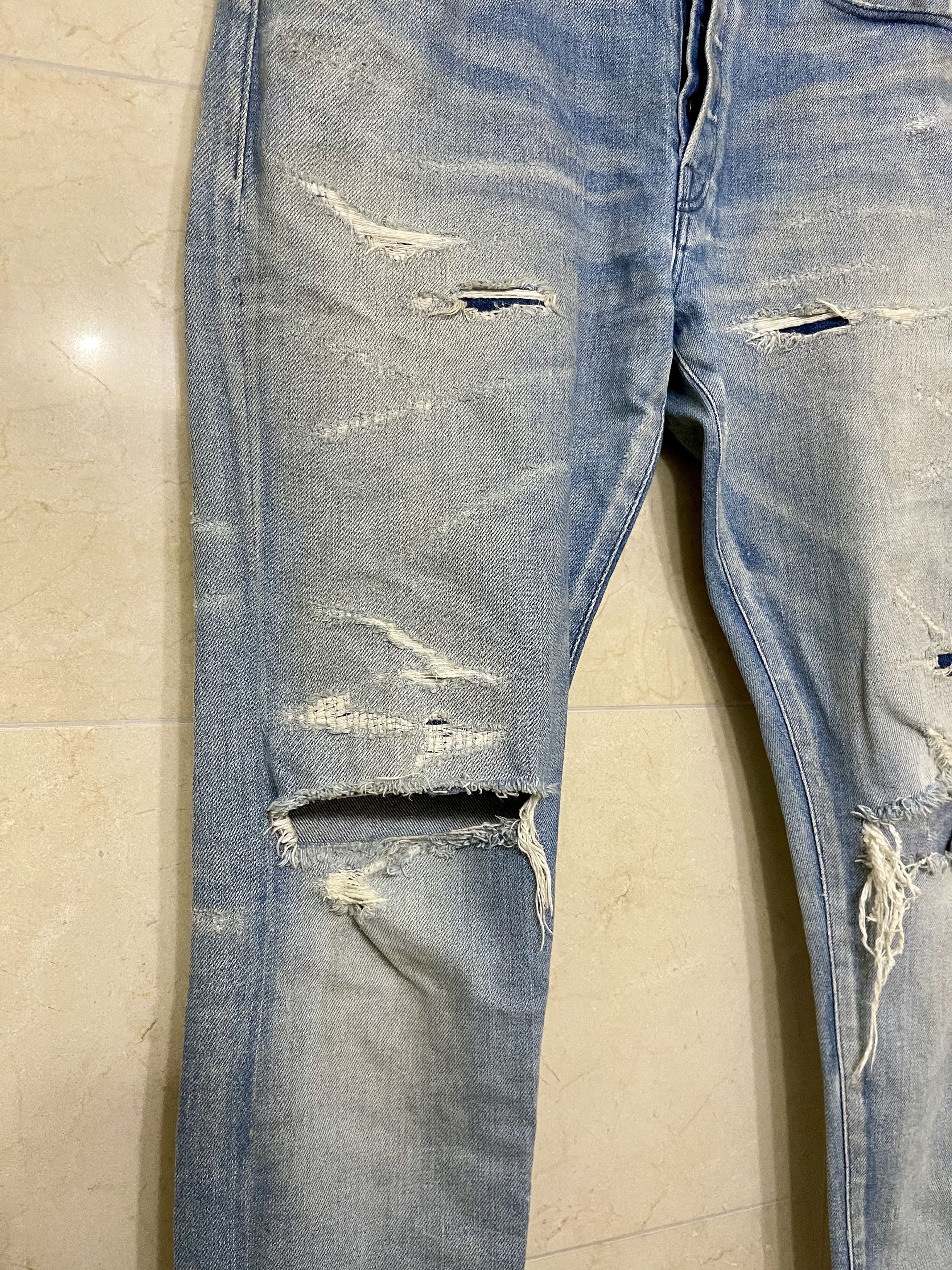 John Elliott Mr. Porter Exclusive Distressed Blue Denim Size US 31 - 4 Thumbnail