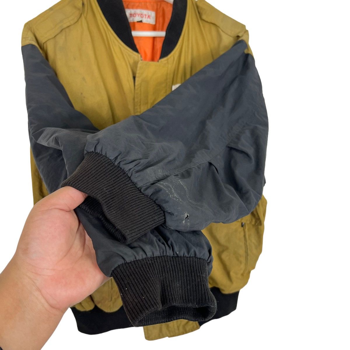 Japanese Brand 🔥 VINTAGE TOYOTA BOMBER JACKET Size US M / EU 48-50 / 2 - 9 Thumbnail