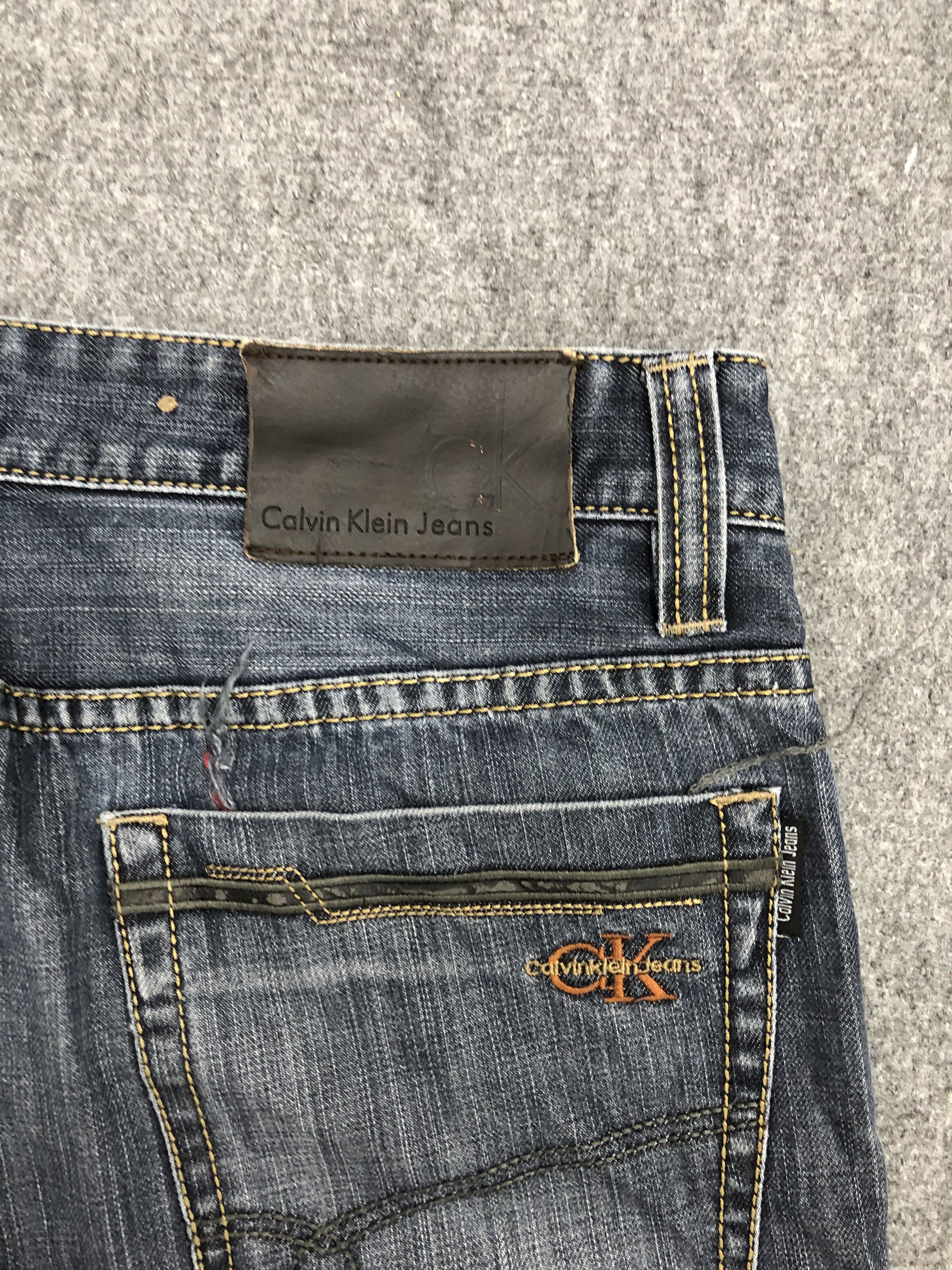 Calvin Klein × Vintage Vintage Calvin Klein Faded Black Jeans Size US 32 / EU 48 - 5 Thumbnail