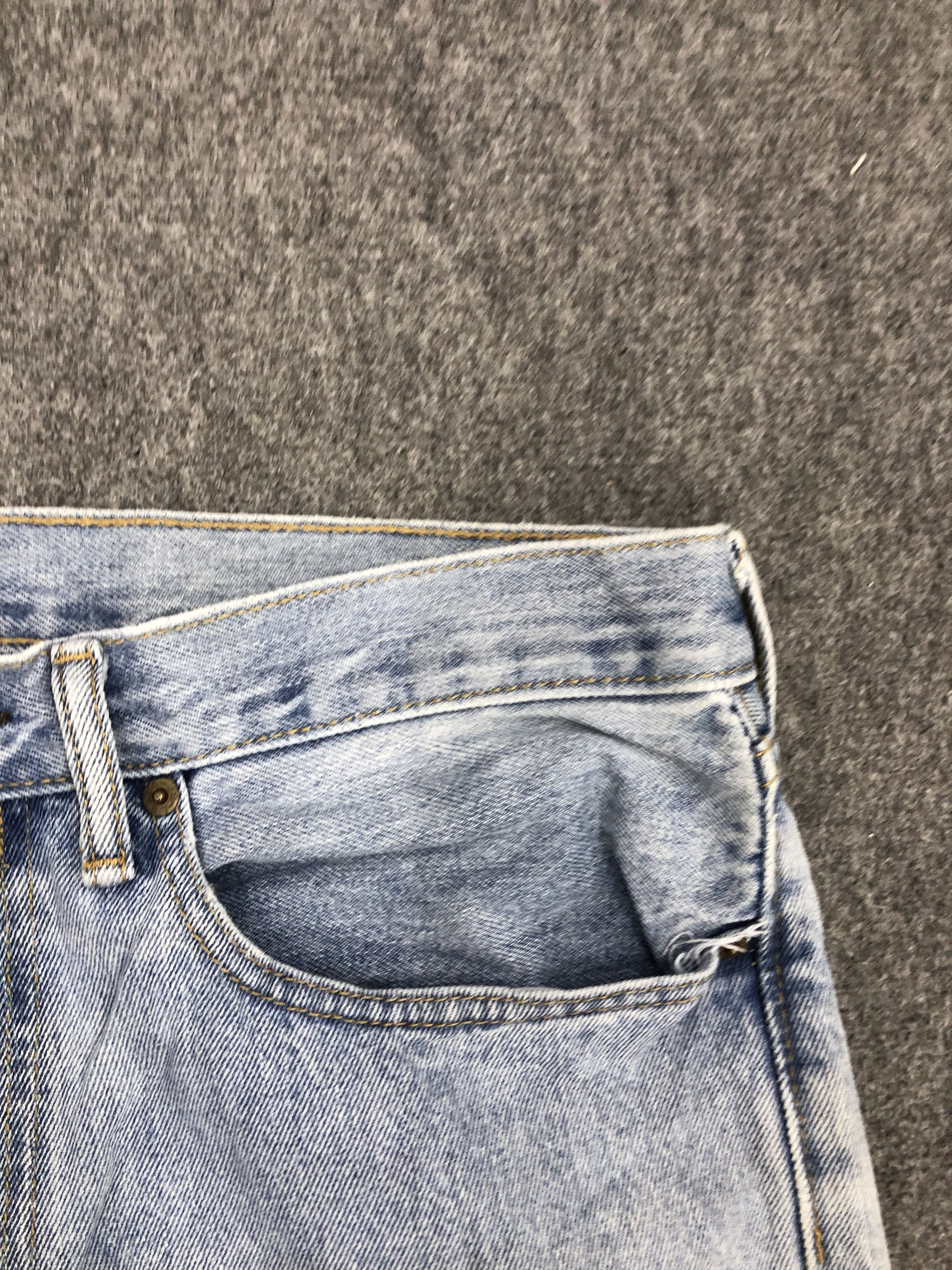Levi's Vintage Levis 505 Light Wash Jeans DP1183 Size US 36 / EU 52 - 7 Thumbnail