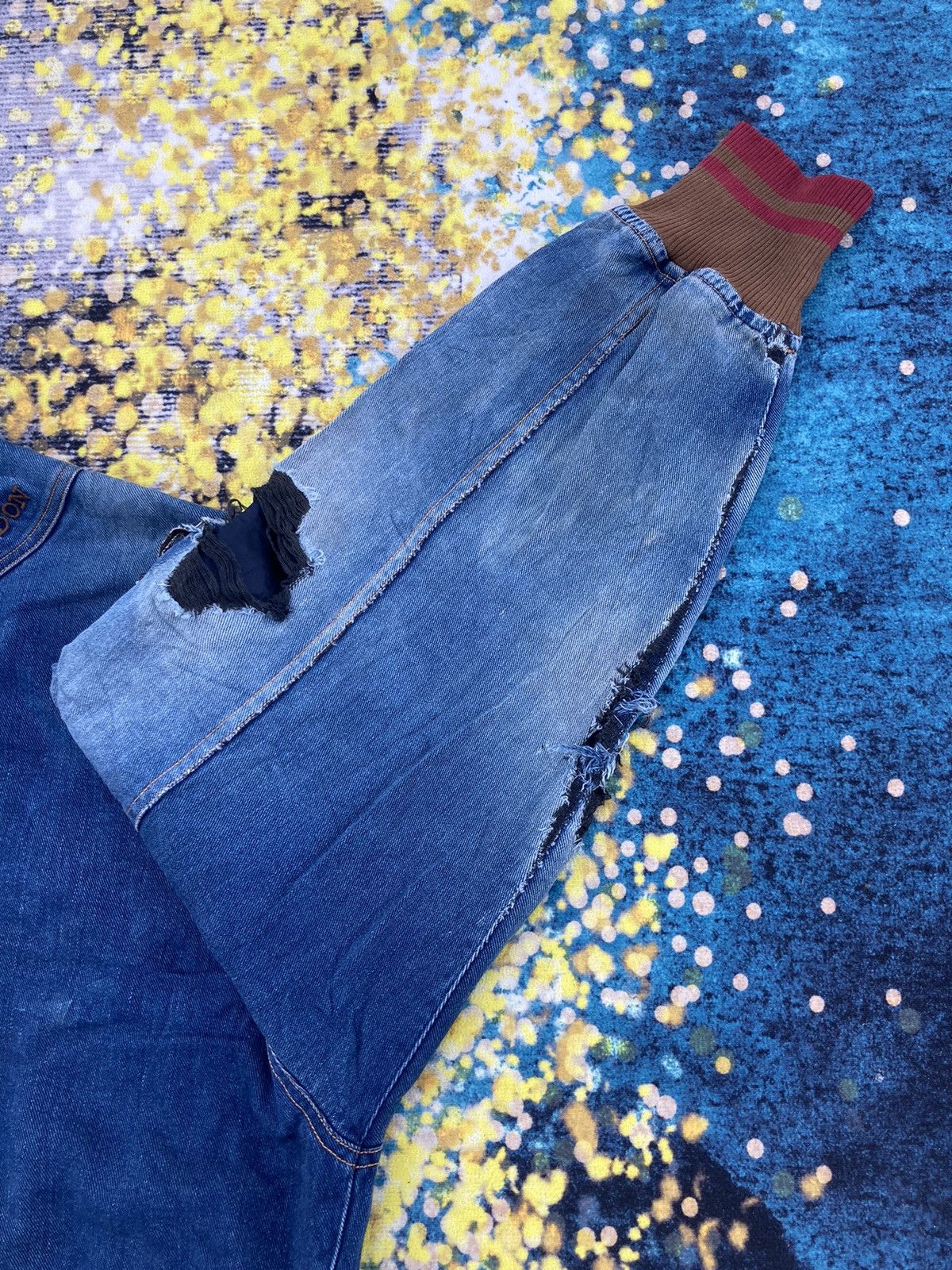 Hardy Amies DISTRESSED HARDY AMIES DENIM BOMBER JACKET Size US M / EU 48-50 / 2 - 8 Thumbnail