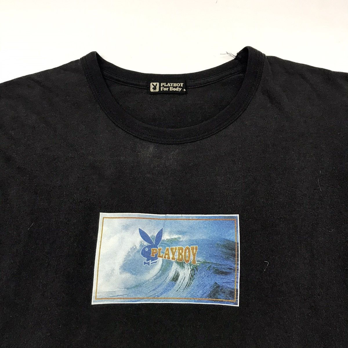 Playboy × Vintage Vintage PLAYBOY surfing bunny promo t-shirt Size US M / EU 48-50 / 2 - 3 Thumbnail