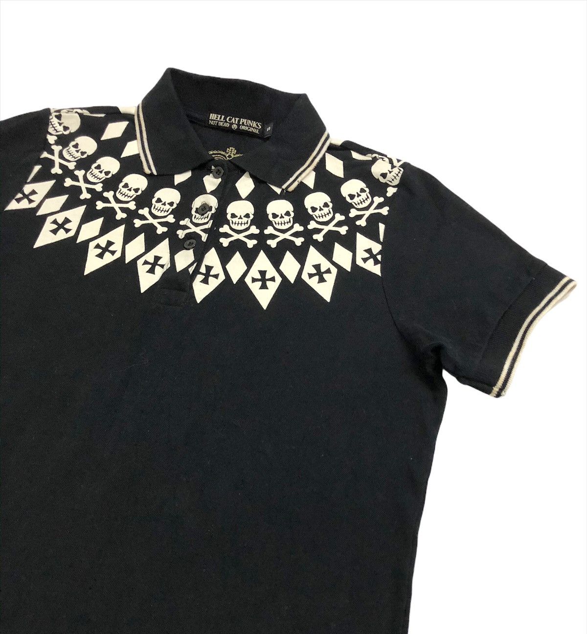 Beauty Beast 🔥Anarchy🔥00’s Hell Cat Punk polo tee Size US S / EU 44-46 / 1 - 3 Thumbnail