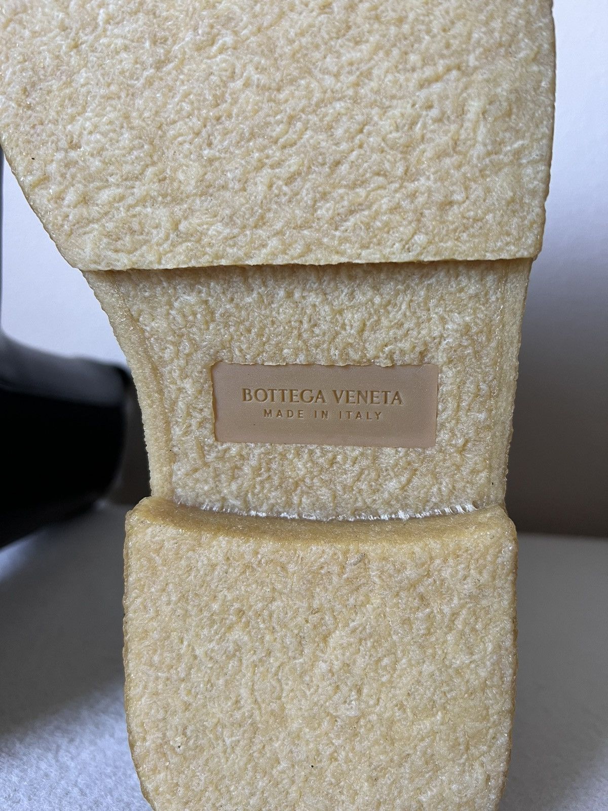 Bottega Veneta Bottega Veneta Chelsea Military Calf Leather Crepe Boots Size US 11 / EU 44 - 8 Thumbnail