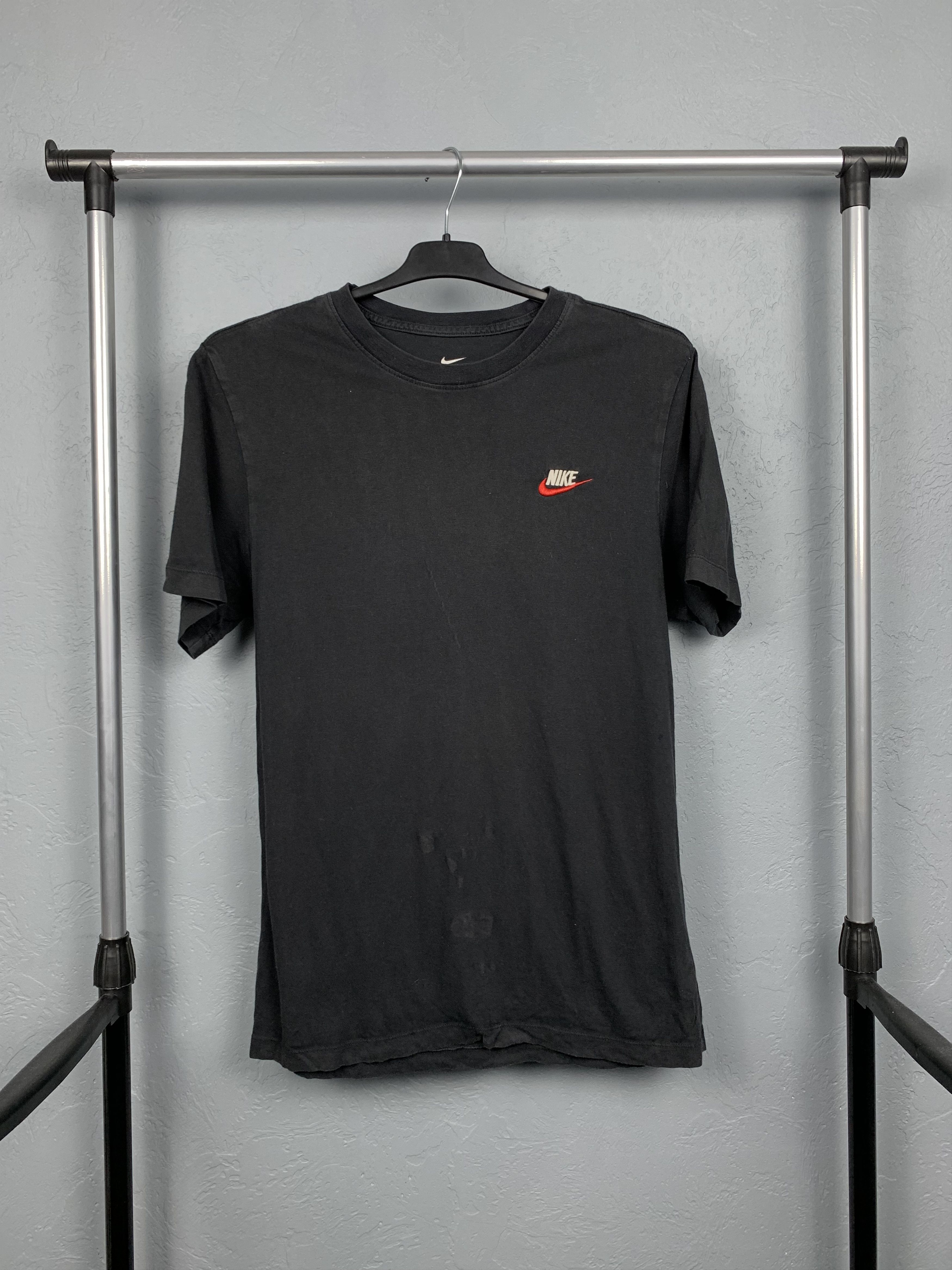 Nike × Vintage Nike Vintage Faded Mens T-Shirt Tee Size US S / EU 44-46 / 1 - 1 Thumbnail