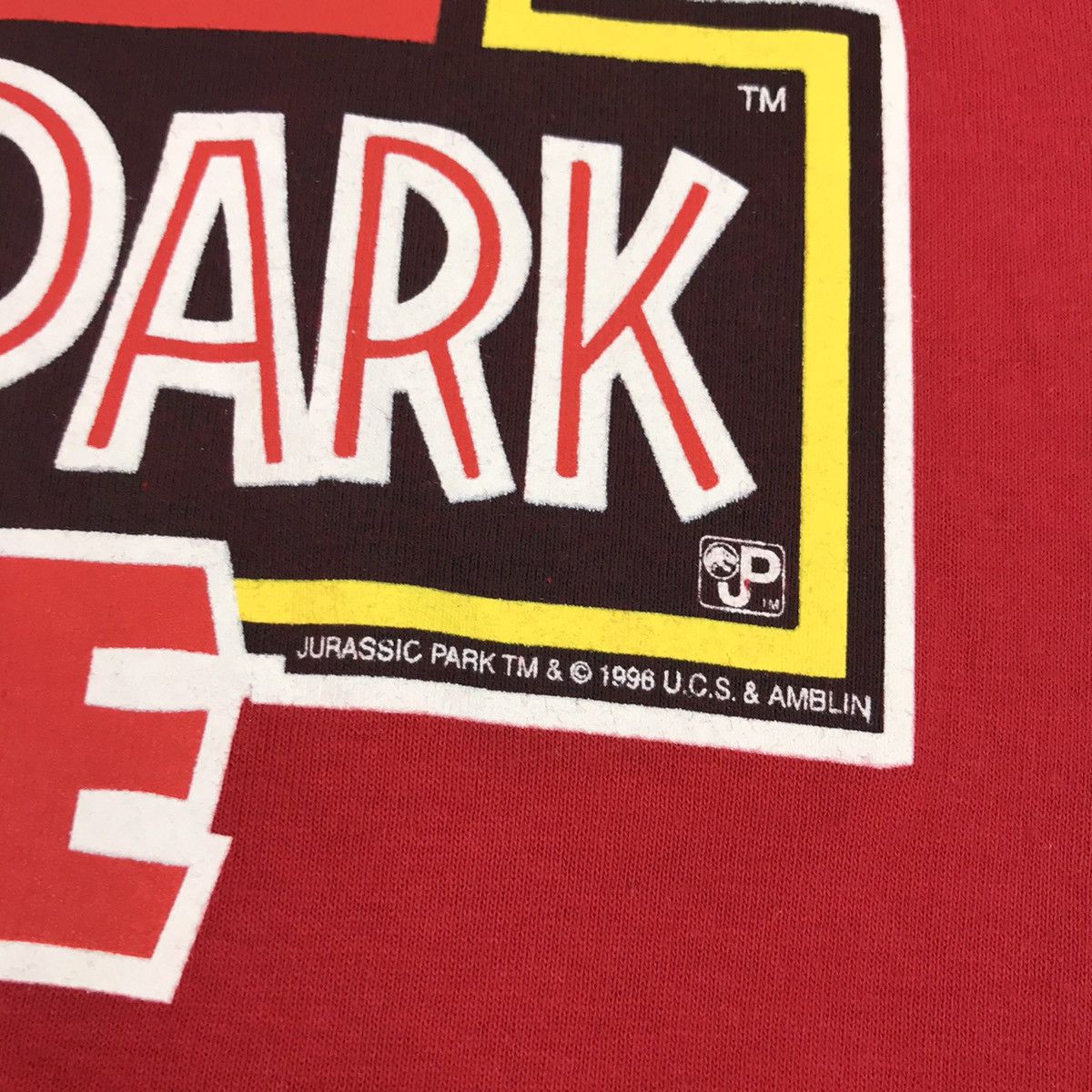 Universal Studios × Vintage Vintage JURASSIC PARK i survived movie promo t-shirt Size US M / EU 48-50 / 2 - 4 Thumbnail