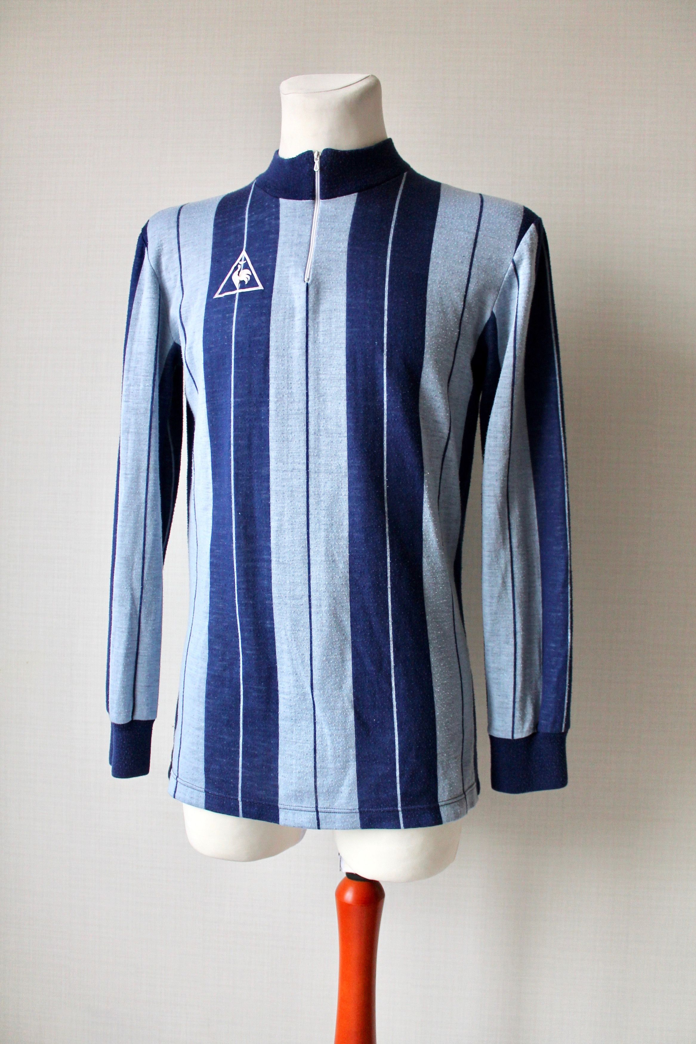 Short Vintage Le Coq Sportif Années 70 – Couleur Vert, Taille M, En Nylon, Très Bon état Occasion