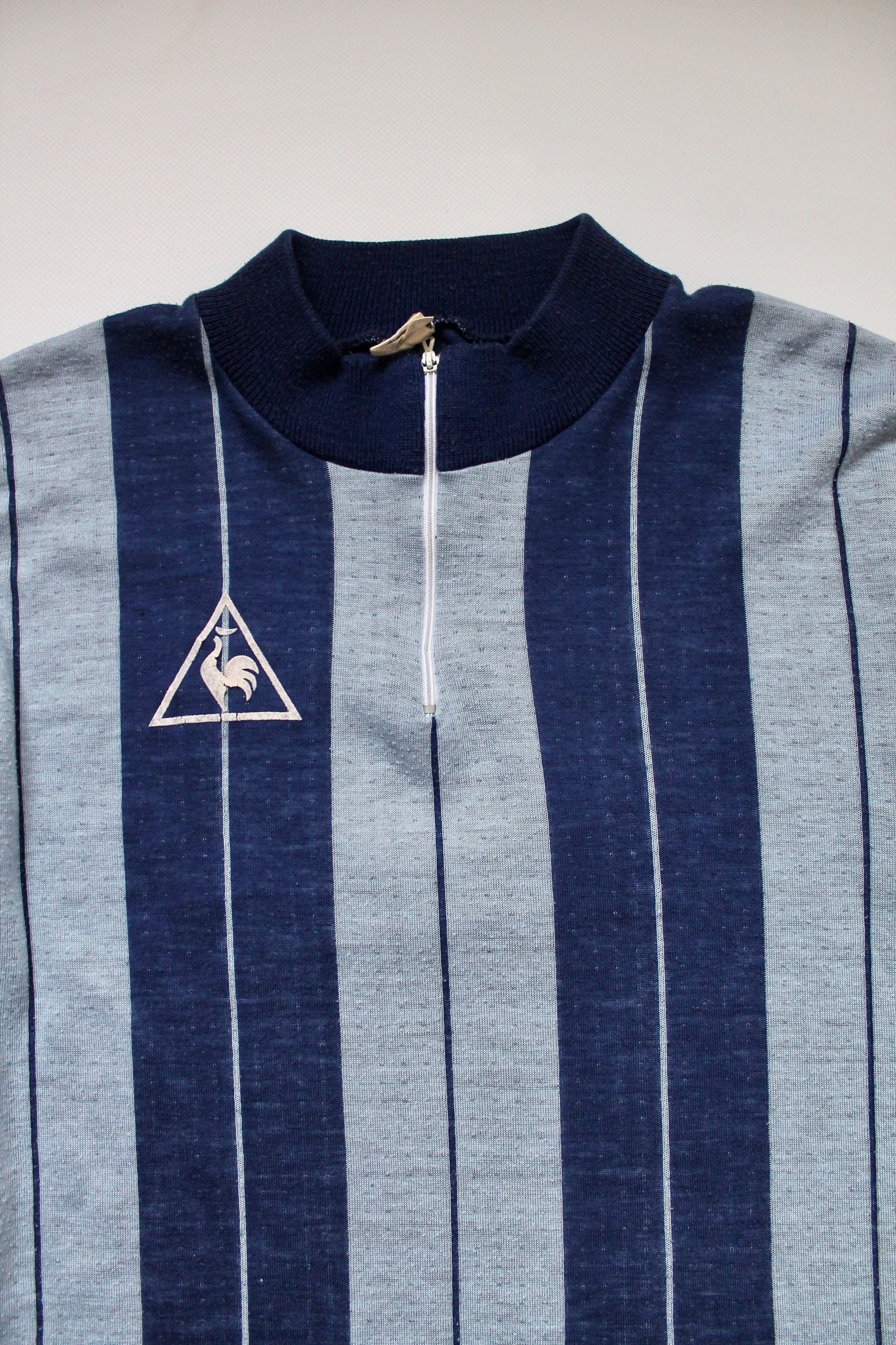 Vintage 70's / 80's Le Coq Sportif Striped Cycling Jersey in Blue, Men's — image 5 of 6