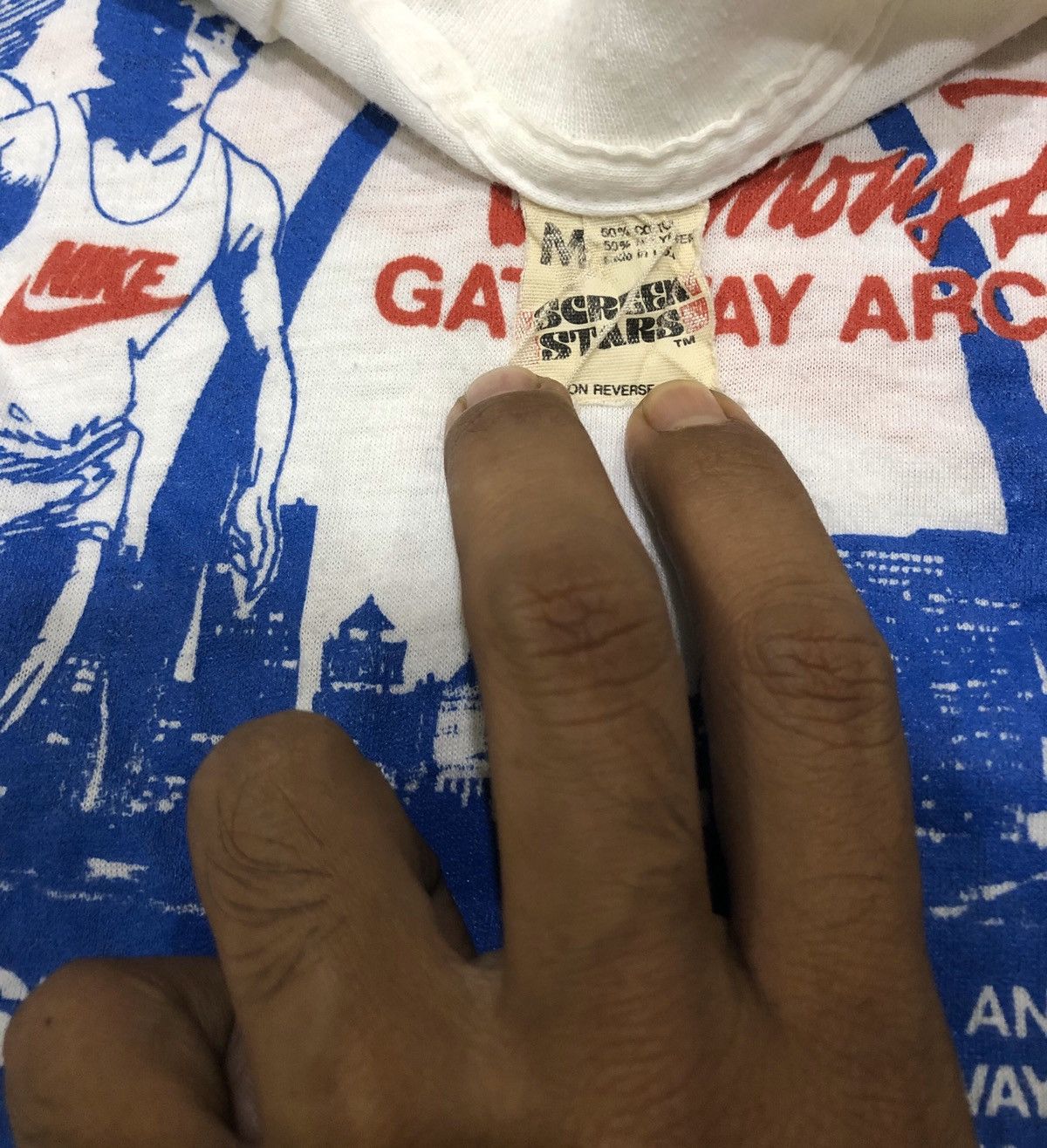 Nike Vintage 80s T SHIRT NIKE GATEWAY ARCH RUN Size US L / EU 52-54 / 3 - 5 Thumbnail