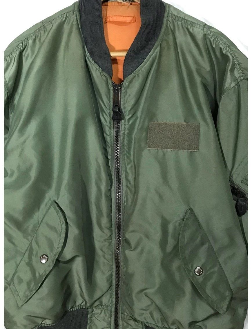 Avirex Vintage Surprise Attack Avirex USA Flyer’s Man Intermediate Size US L / EU 52-54 / 3 - 9 Thumbnail
