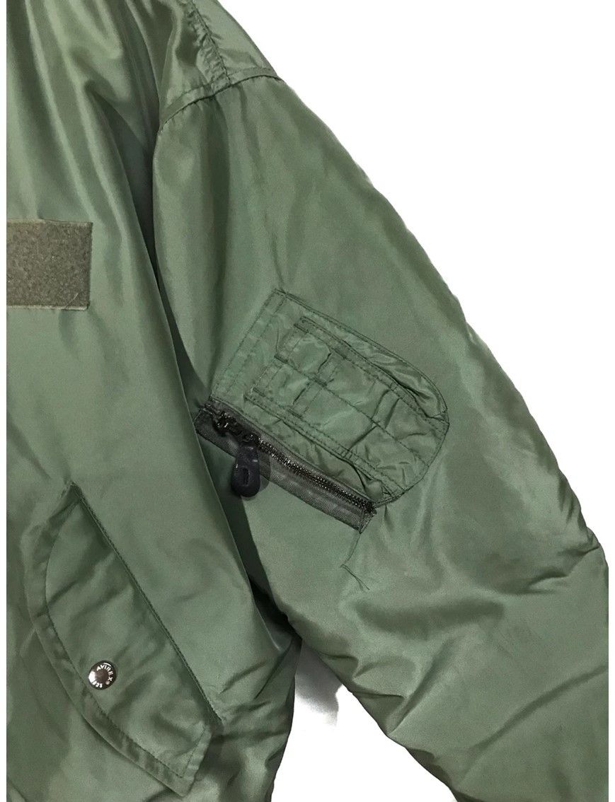 Avirex Vintage Surprise Attack Avirex USA Flyer’s Man Intermediate Size US L / EU 52-54 / 3 - 10 Thumbnail