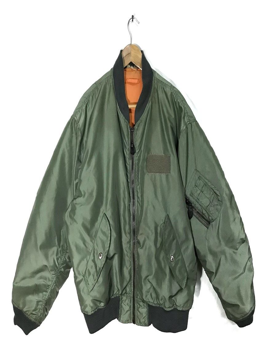 Avirex Vintage Surprise Attack Avirex USA Flyer’s Man Intermediate Size US L / EU 52-54 / 3 - 2 Thumbnail