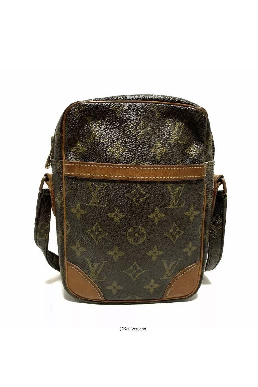 Louis Vuitton 2006 pre-owned Danube Crossbody Bag - Farfetch