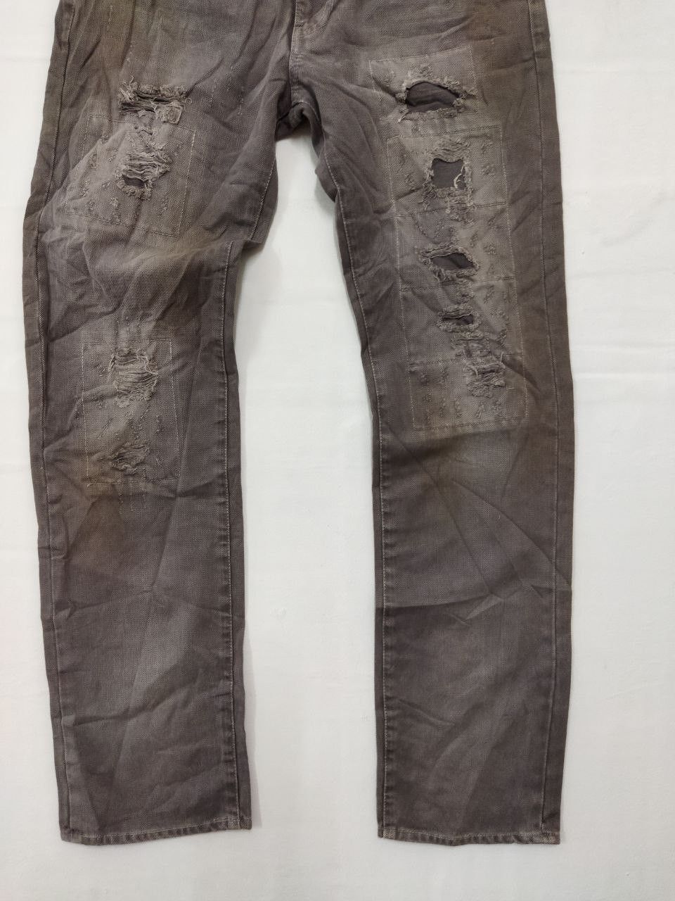 Japanese Brand × Takeo Kikuchi Rare!! Japanese TAKEO KIKUCHI Distressed Design Jeans Size US 32 / EU 48 - 13 Thumbnail