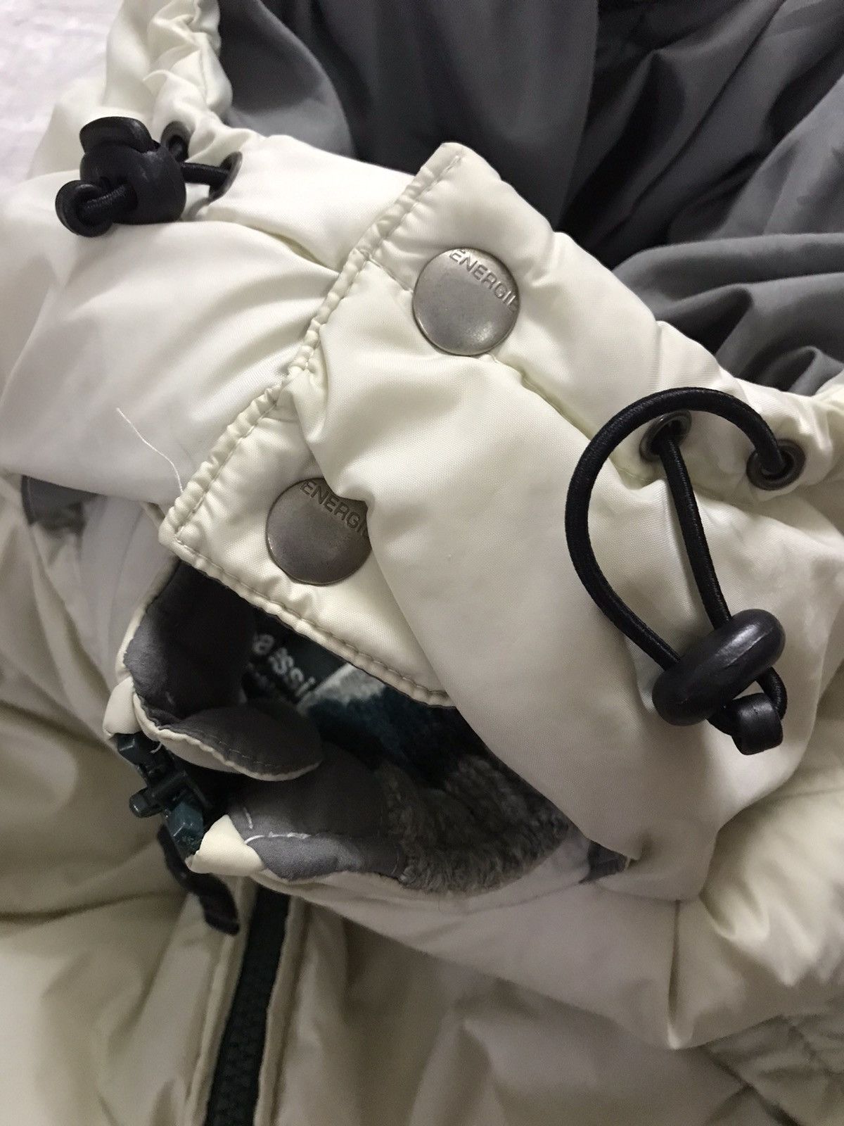 Energie × Vintage Vintage Energie Hoodie Down Cropped Jacket Size L / US 10 / IT 46 - 8 Thumbnail