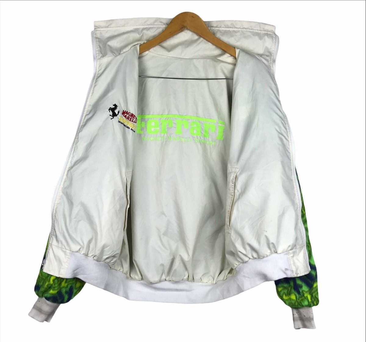 Ferrari × Sports Specialties Magneti Marelli Ferrari Revesible Jacket Size US L / EU 52-54 / 3 - 1 Thumbnail