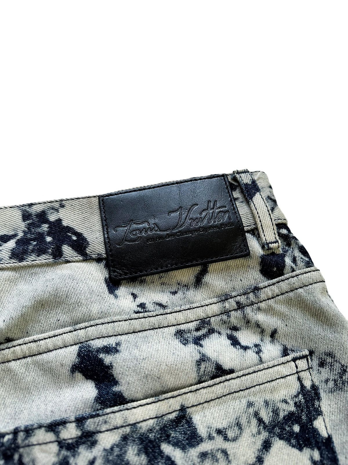Louis Vuitton 2019 Plain Rainbow Runway Dorothy Poppy Bleach Flare Denim Size US 30 / EU 46 - 11 Thumbnail