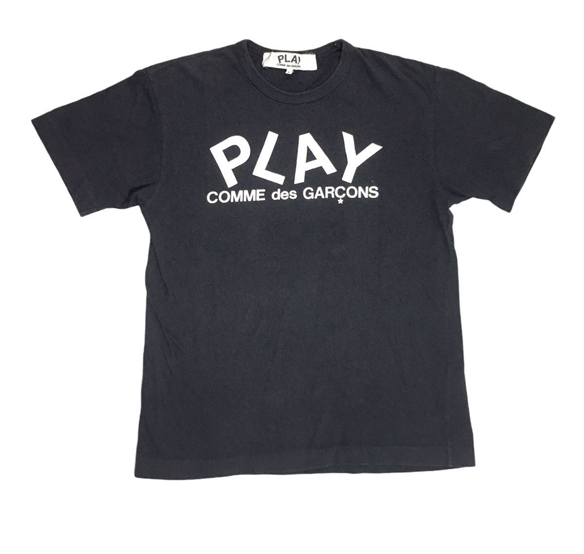 Comme des Garcons × Comme des Garcons PLAY Cdg Comme Des Garcons Play Tee Size US M / EU 48-50 / 2 - 1 Thumbnail