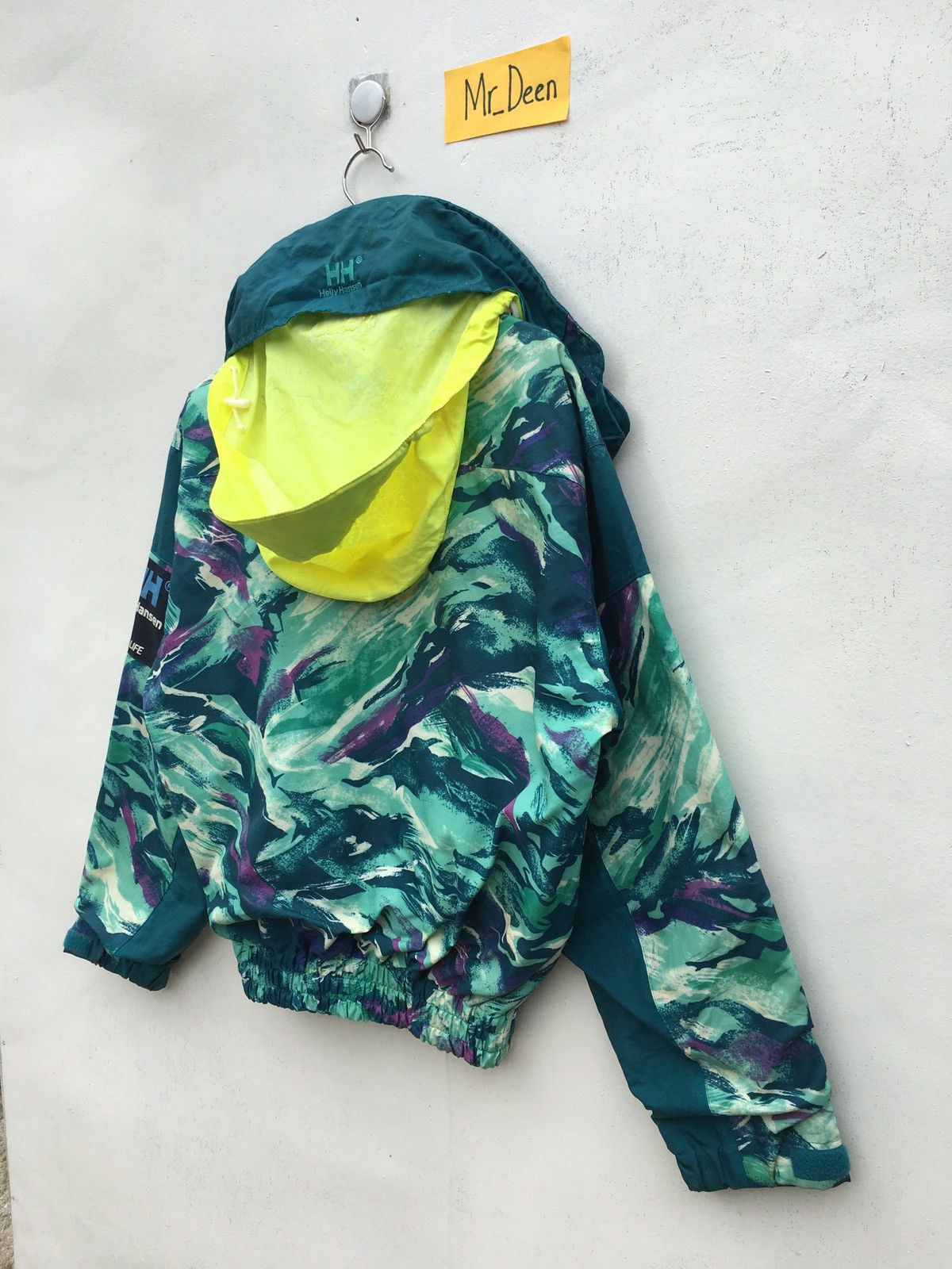 Helly Hansen Vintage Helly Hansen Bomber Colourful Jacket Size US M / EU 48-50 / 2 - 13 Thumbnail