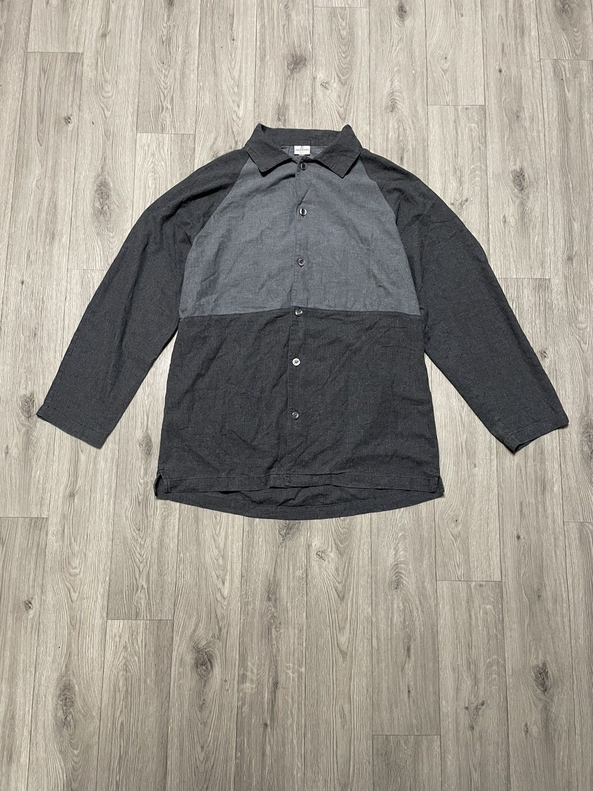 Valentino Vintage Flannel Overshirt button ups Valentino Garavani Size US L / EU 52-54 / 3 - 1 Thumbnail
