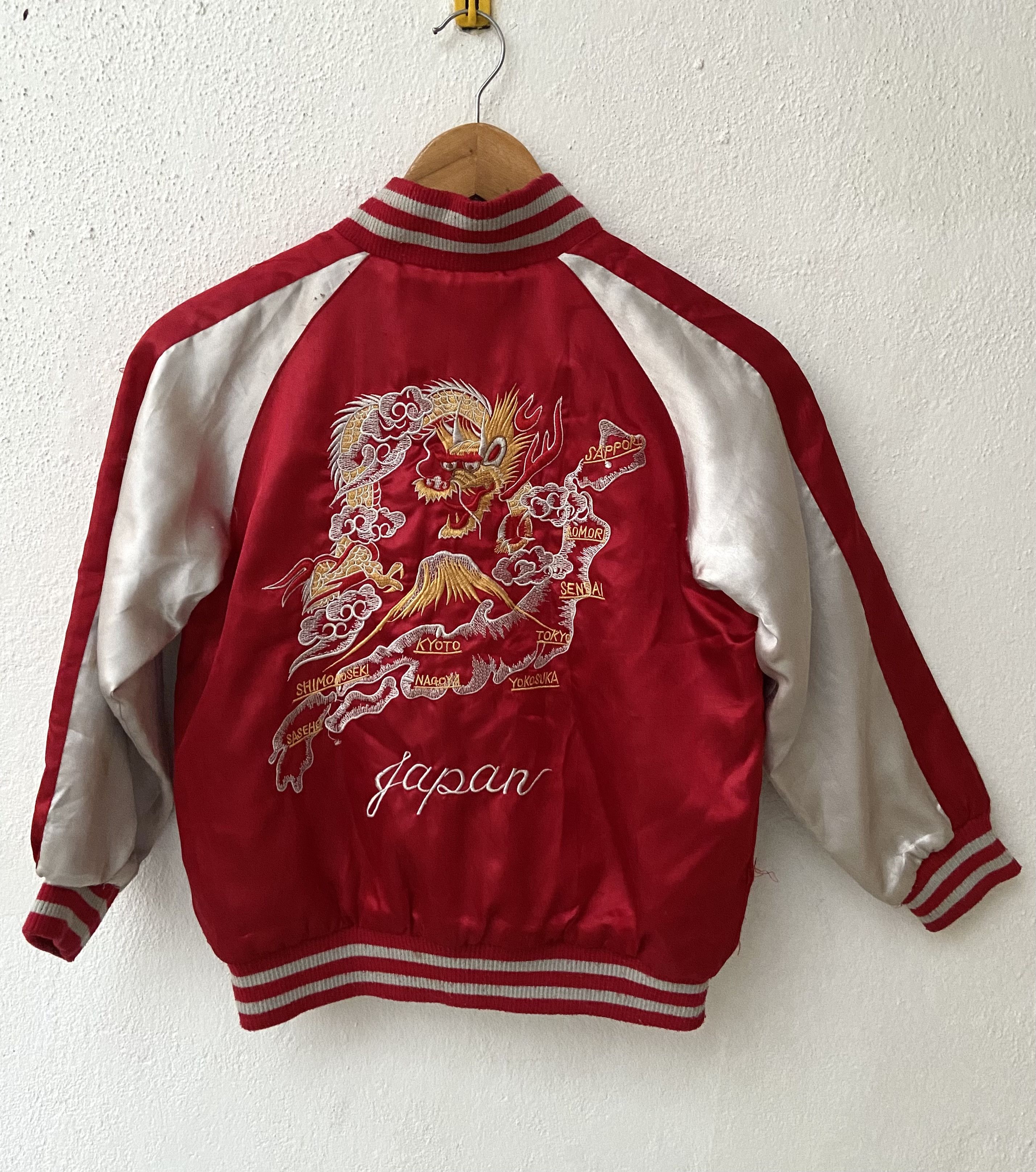 Japanese Brand Sukarjan Embroidery silk jacket Size US M / EU 48-50 / 2 - 1 Thumbnail