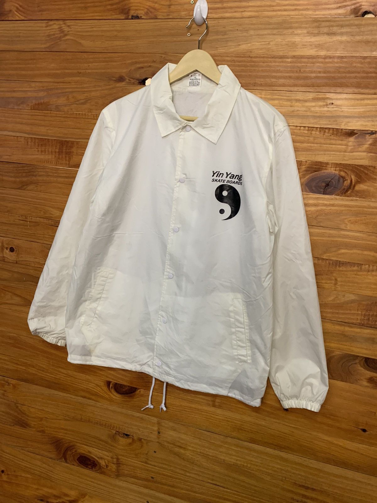Other Vintage Yin Yang Skateboards Nylon Coach Jacket Size US L / EU 52-54 / 3 - 8 Thumbnail
