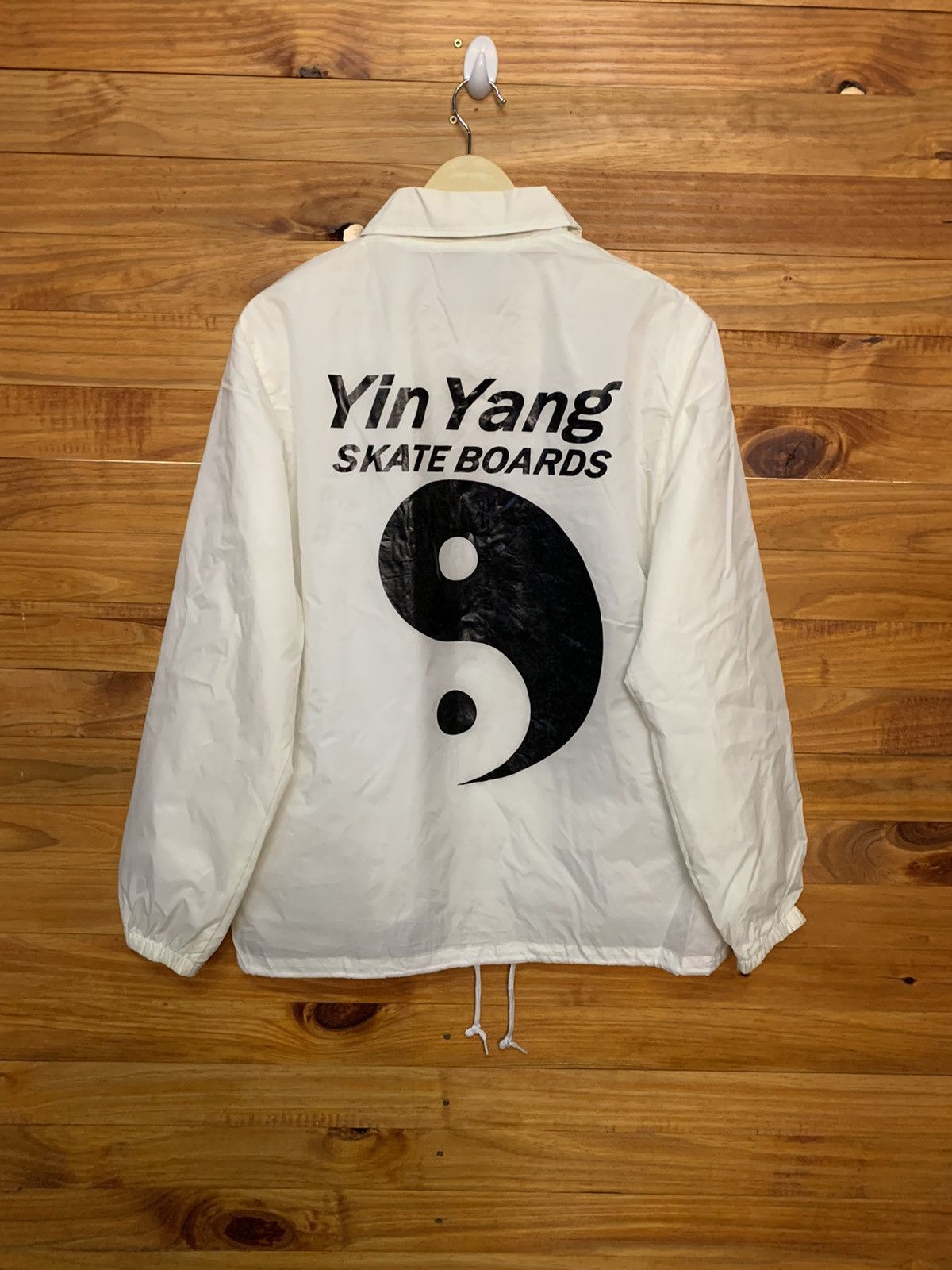 Other Vintage Yin Yang Skateboards Nylon Coach Jacket Size US L / EU 52-54 / 3 - 1 Thumbnail