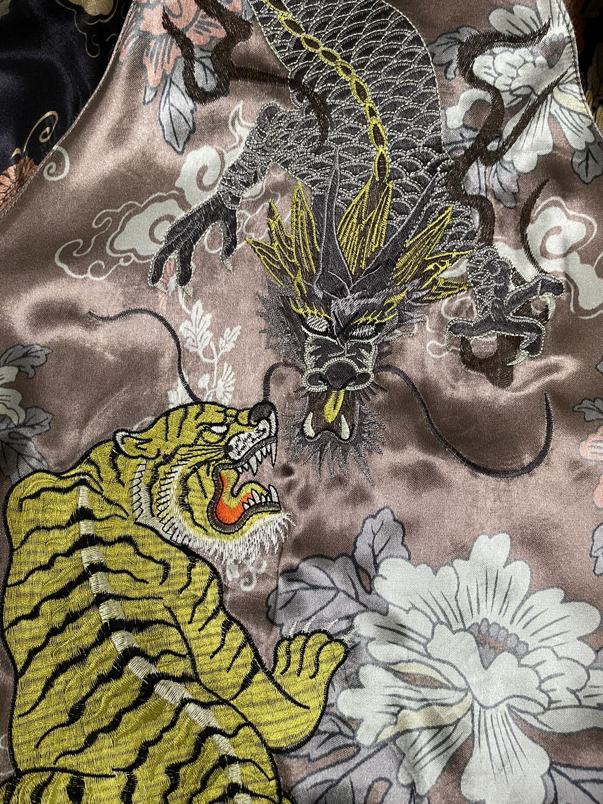 Karakuri Tamashii 🔥Rare🔥 Sukajan X Zara Embroidered Tattoo Art Tiger Dragon Size M / US 6-8 / IT 42-44 - 11 Thumbnail