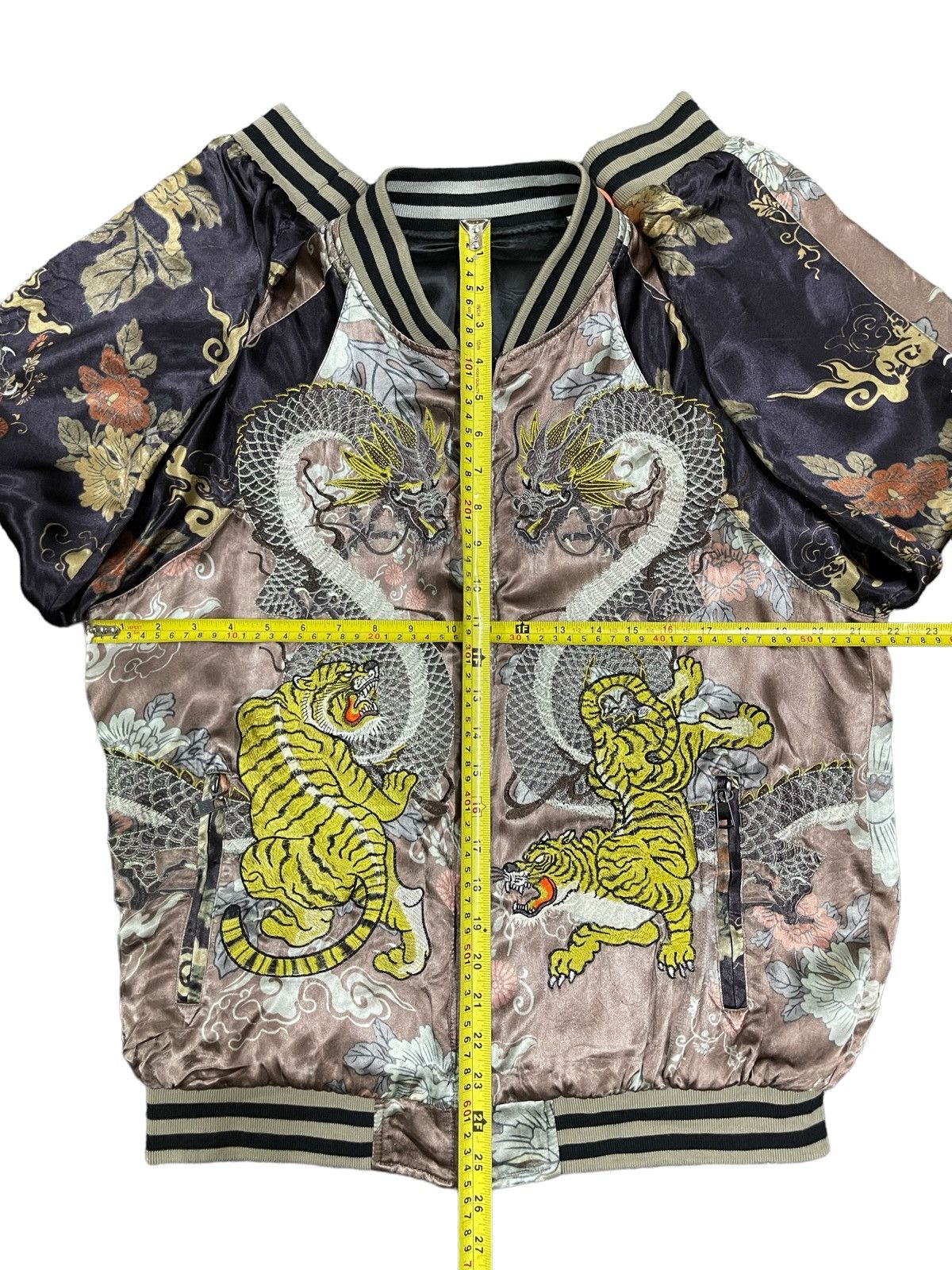 Karakuri Tamashii 🔥Rare🔥 Sukajan X Zara Embroidered Tattoo Art Tiger Dragon Size M / US 6-8 / IT 42-44 - 17 Thumbnail