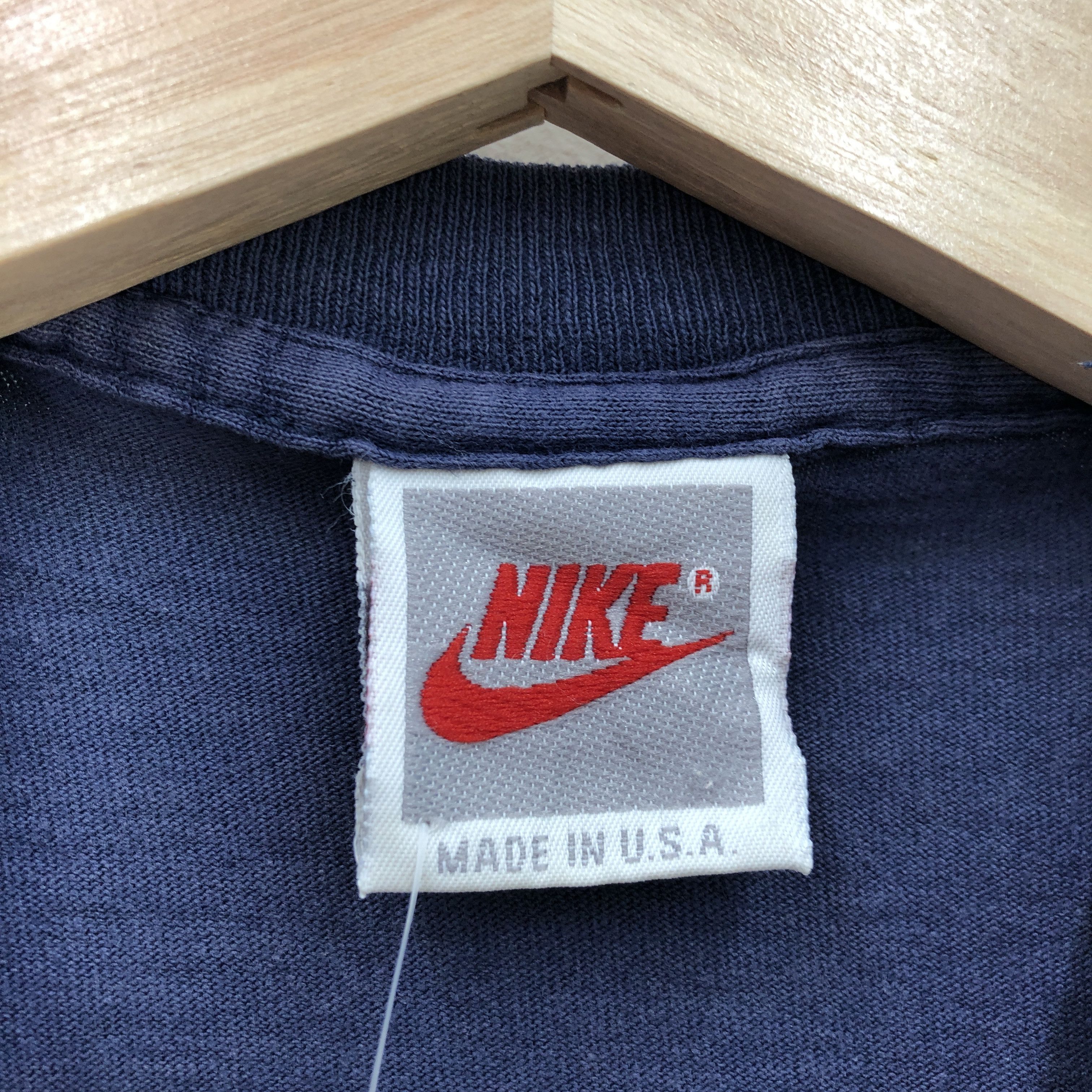 Nike Vintage Nike T Shirt Nike Swoosh Tees Nike Acg Shirts Size US S / EU 44-46 / 1 - 3 Thumbnail