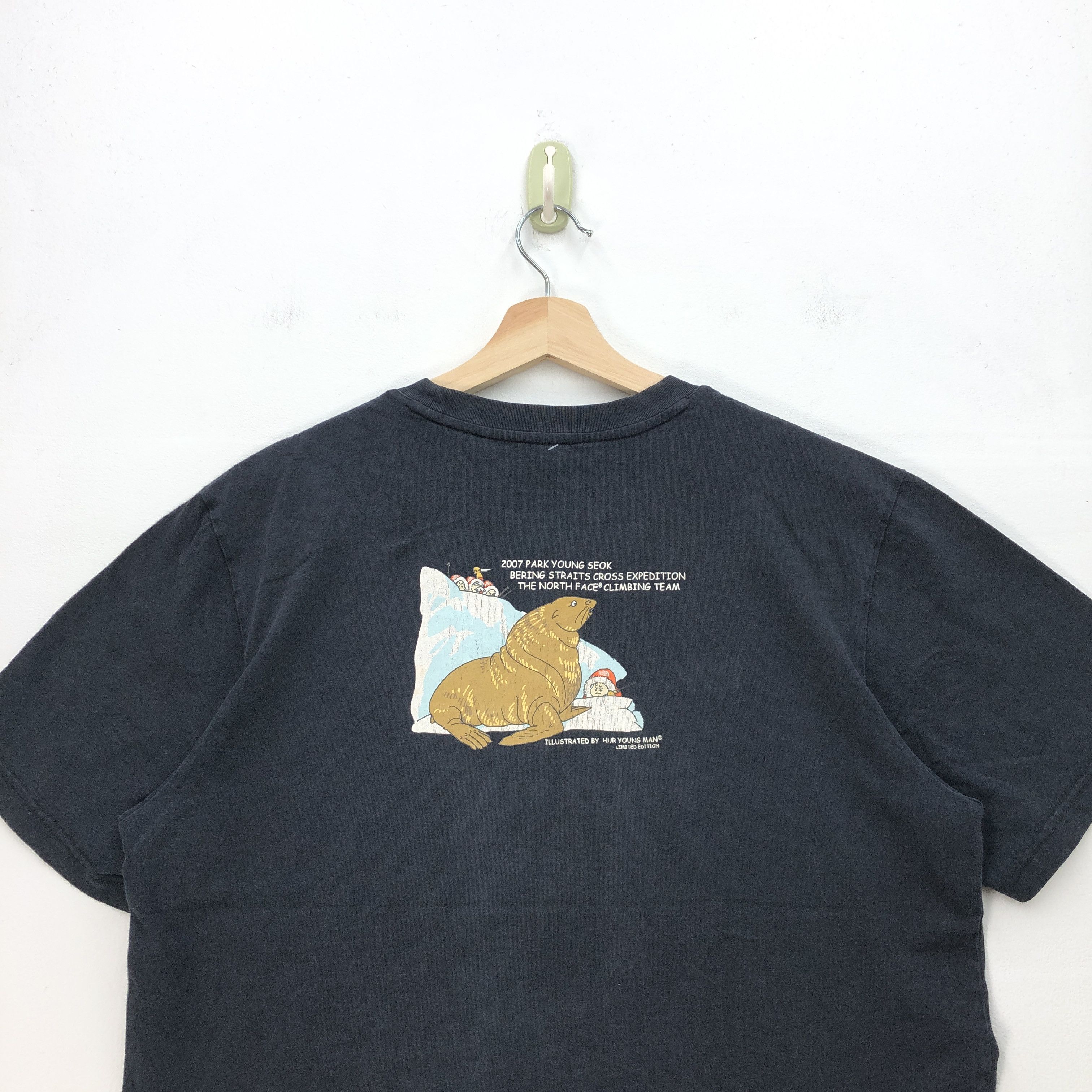 Kazuyuki Kumagai Attachment Vintage The North Face T Shirt TNF Crewneck Tees Size US M / EU 48-50 / 2 - 3 Thumbnail