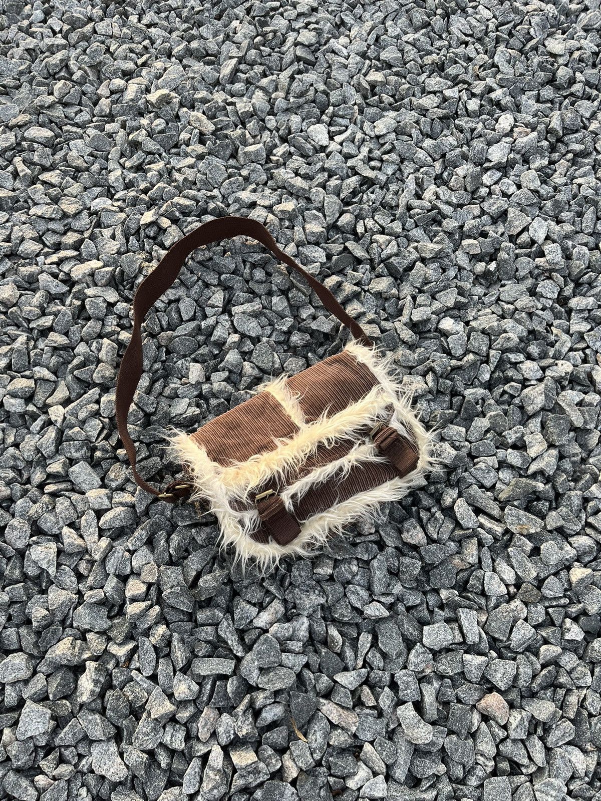 Japanese Brand very rare corduroy bag with wool elements Size ONE SIZE - 2 Thumbnail