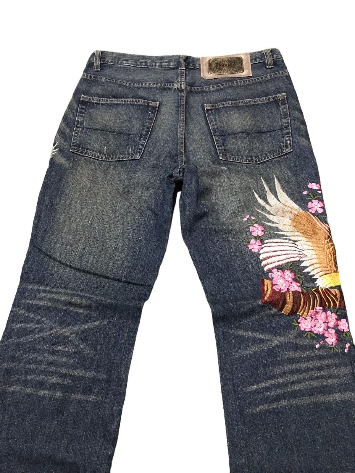 Japanese Brand QUADRO Japanese Brand Sukajan Eagle Embroidered Denim Jeans Size US 36 / EU 52 - 9 Thumbnail