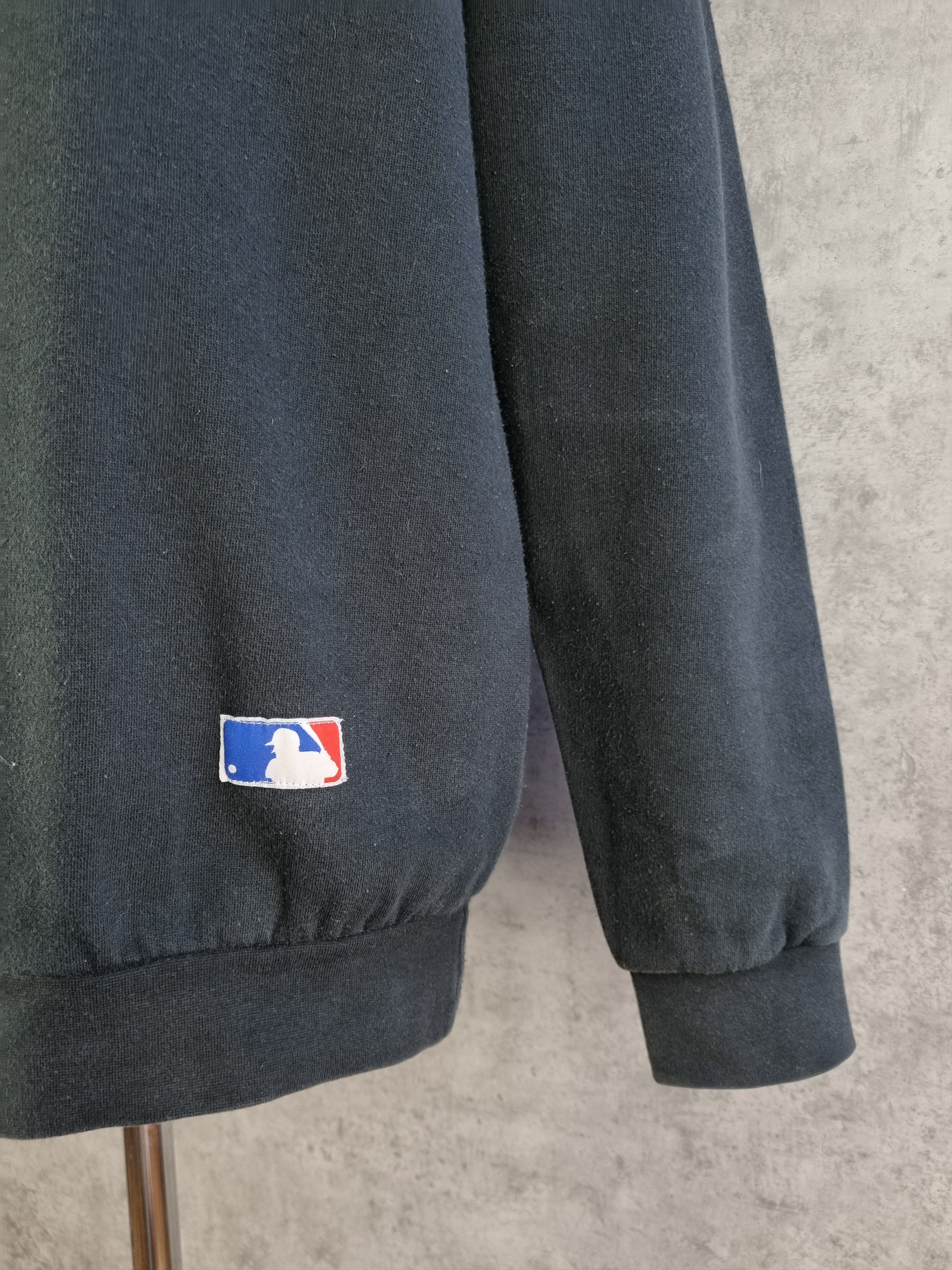 MLB × Vintage 90s Vintage Faded Chicago Sox Big logo Sweatshirts Size US XL / EU 56 / 4 - 10 Thumbnail