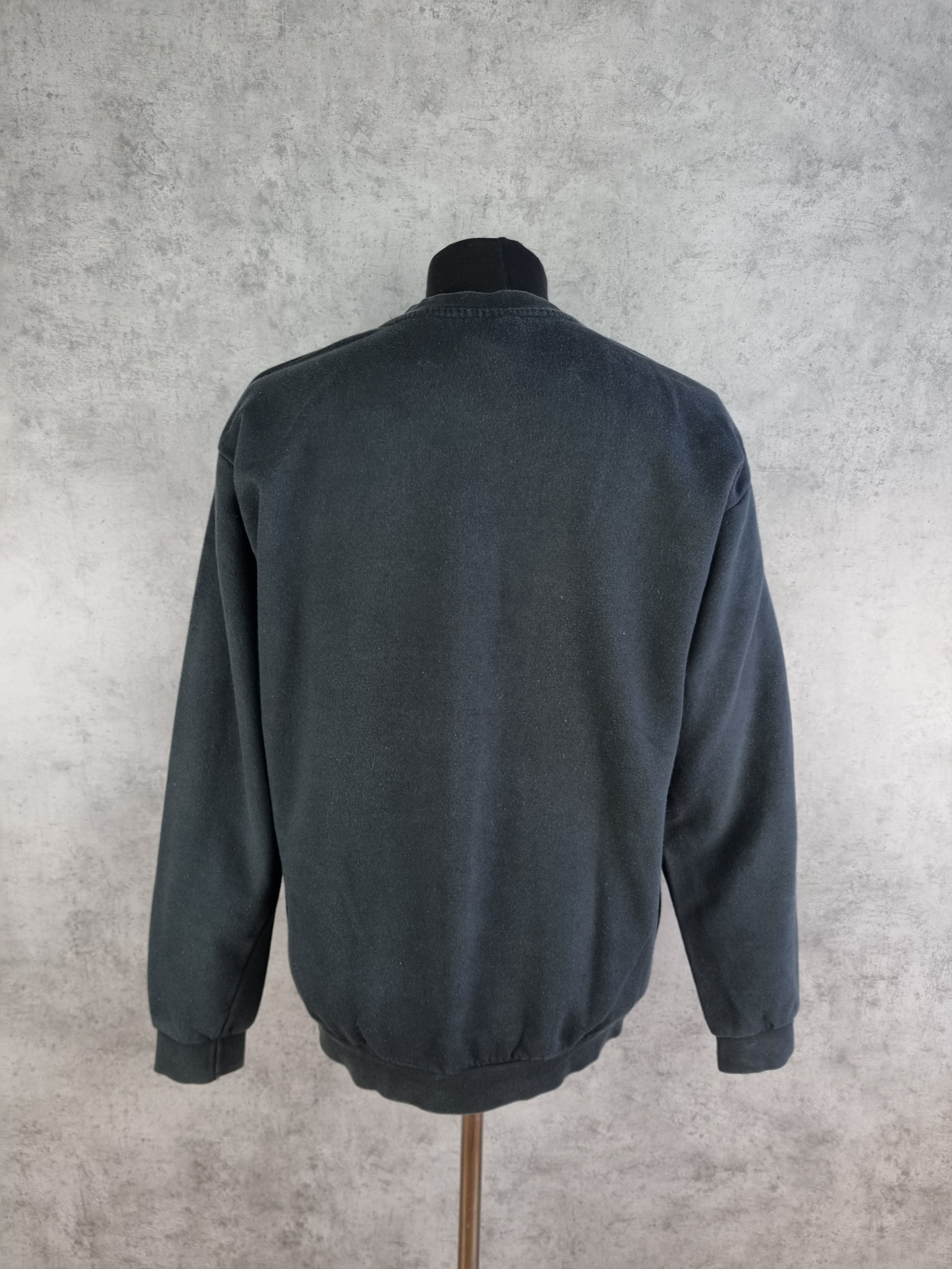 MLB × Vintage 90s Vintage Faded Chicago Sox Big logo Sweatshirts Size US XL / EU 56 / 4 - 11 Thumbnail
