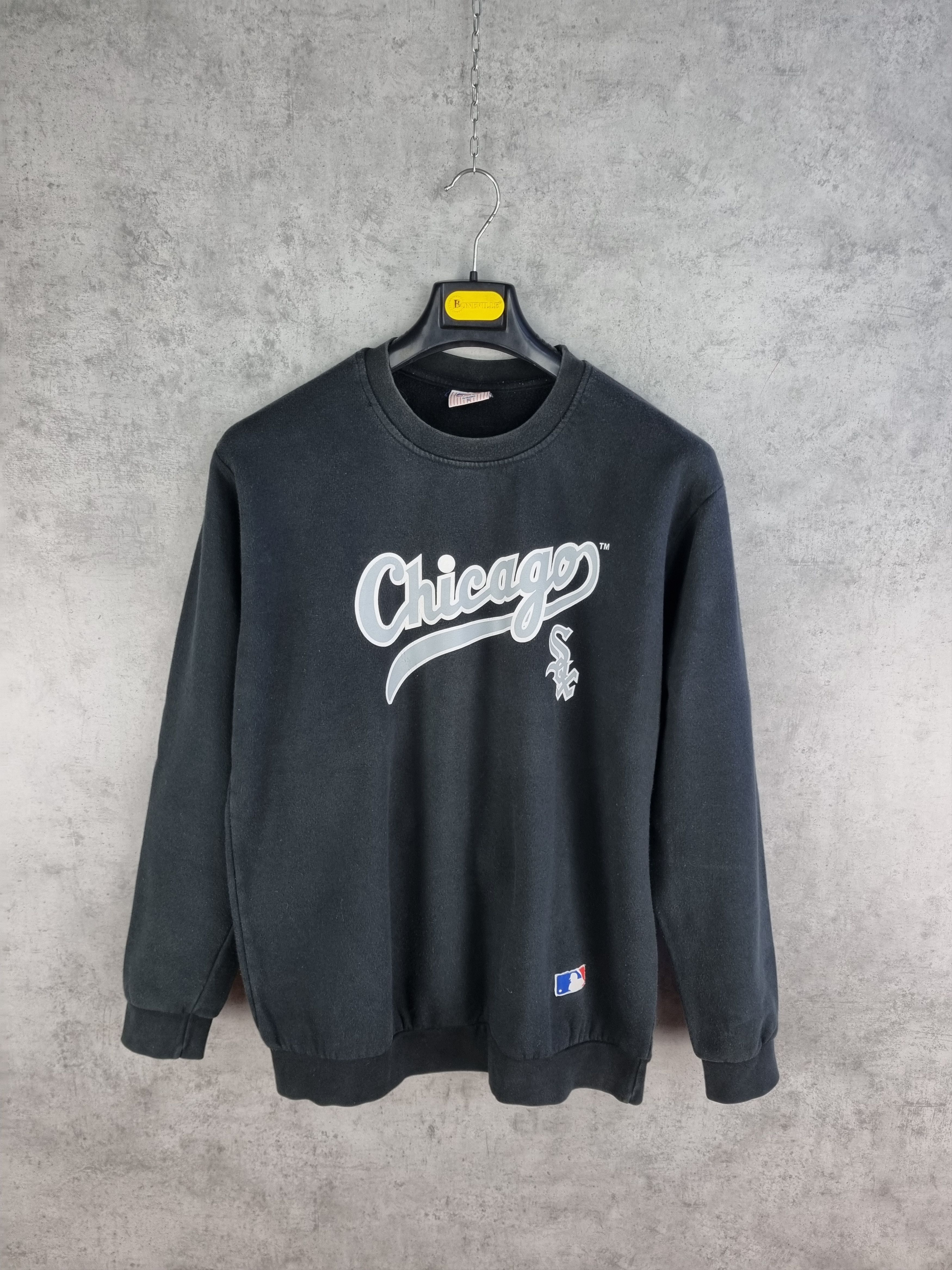 MLB × Vintage 90s Vintage Faded Chicago Sox Big logo Sweatshirts Size US XL / EU 56 / 4 - 3 Thumbnail