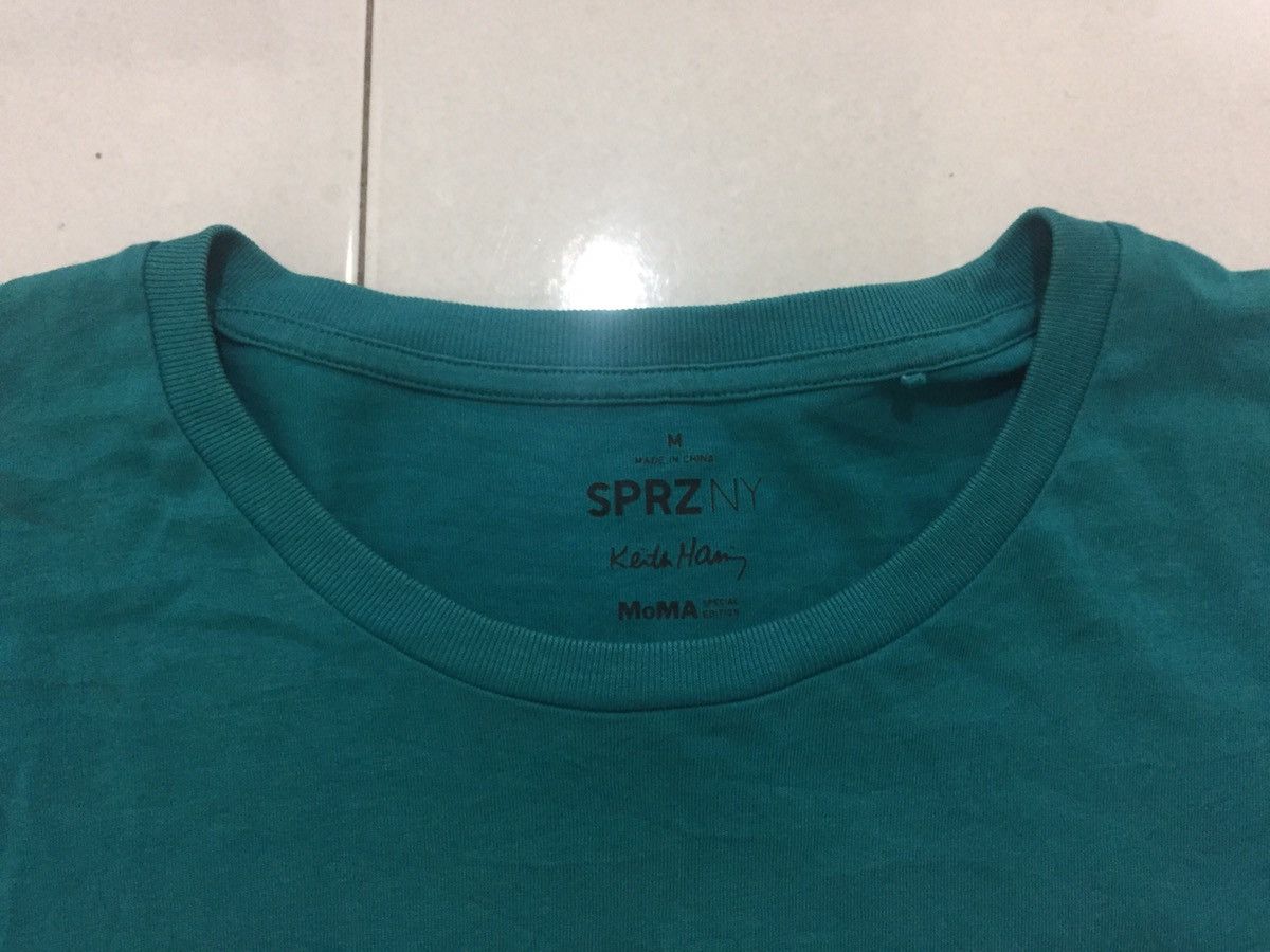 Keith Haring × Uniqlo Uniqlo X Keith Haring Graphic Tee Size US M / EU 48-50 / 2 - 3 Thumbnail