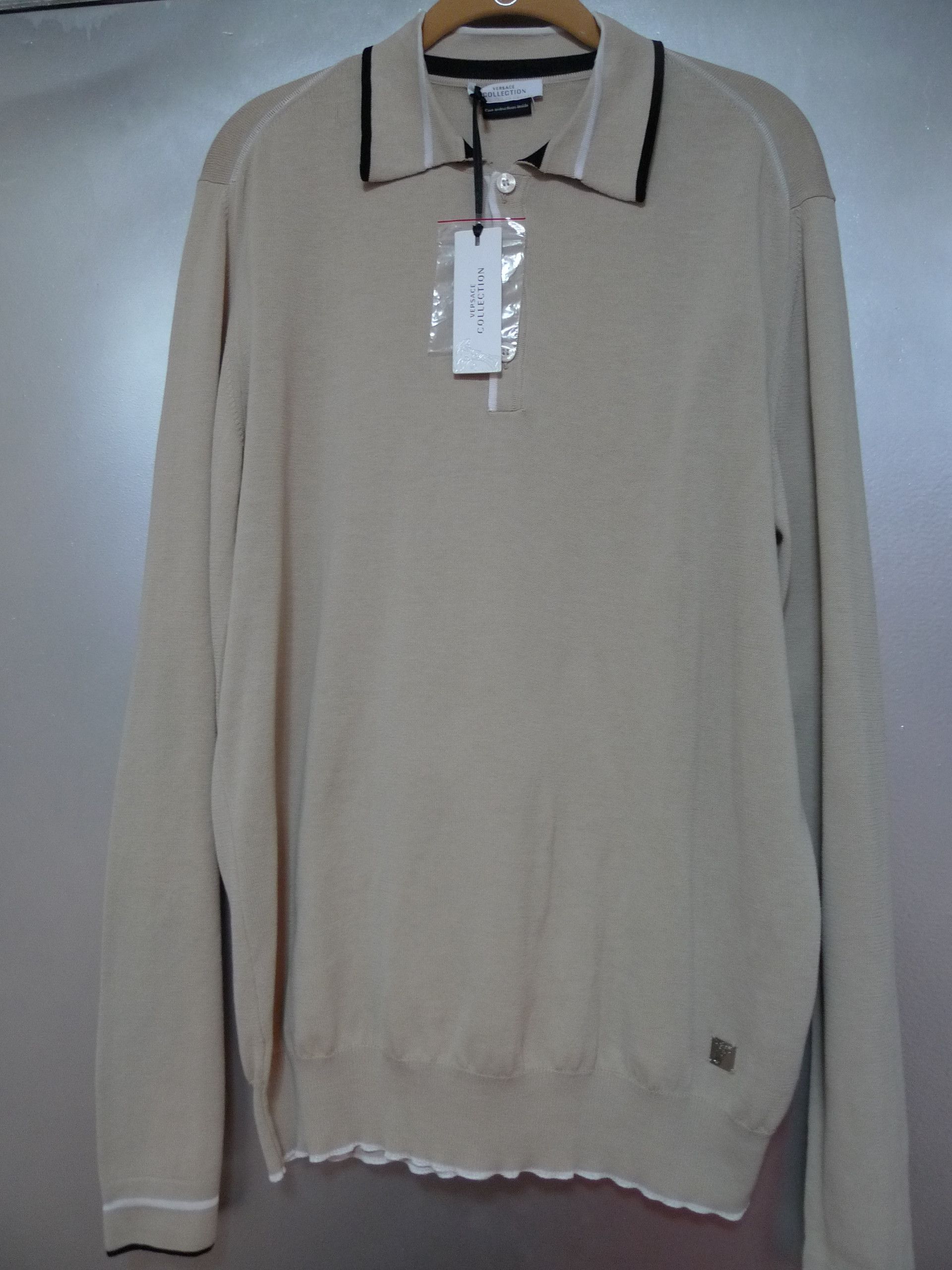 Versace VERSACE COLLECTION 3 BUTTON BEIGE POLO SWEATHER SIZE XL Size US XL / EU 56 / 4 - 1 Thumbnail