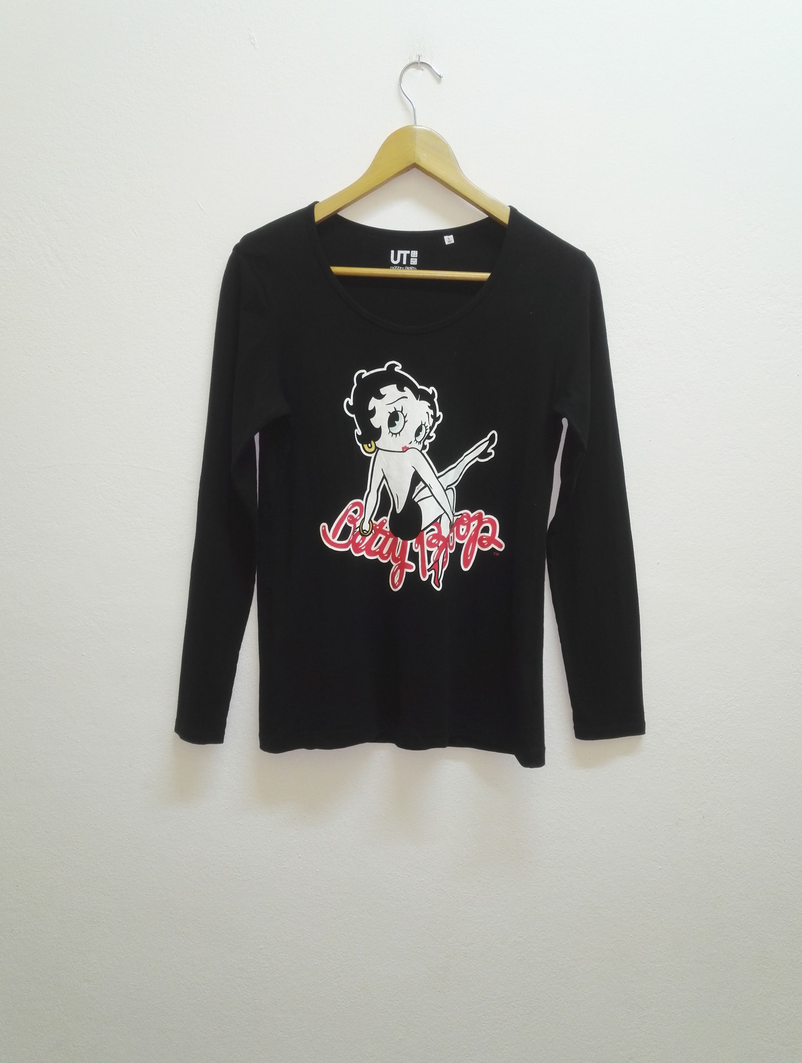 Cartoon Network Betty Boop X Uniqlo Long Sleeve T-Shirt for Ladies (c33) Size ONE SIZE - 1 Thumbnail