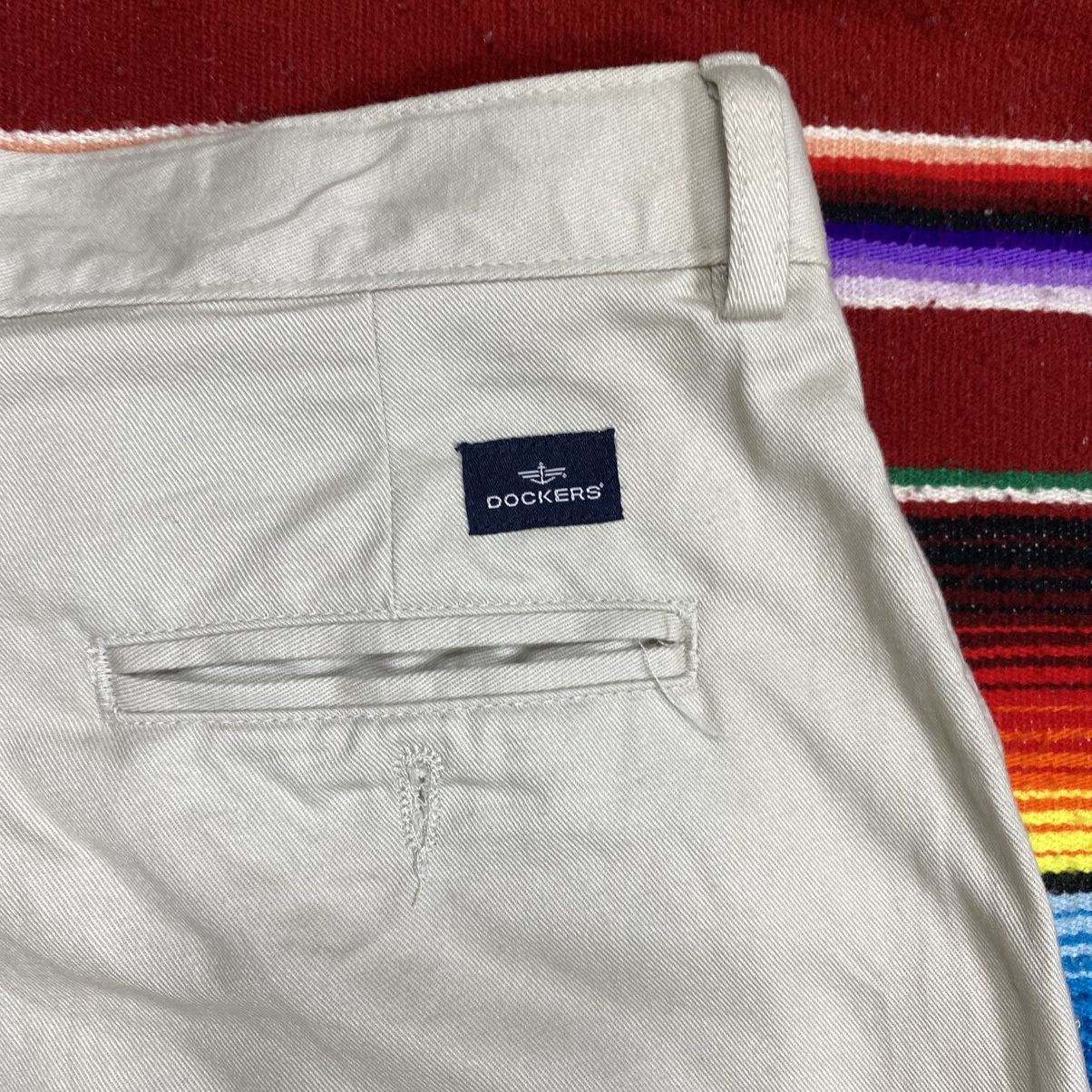 Levi's Vintage Dockers Regular Fit Pants Size US 29 - 9 Thumbnail